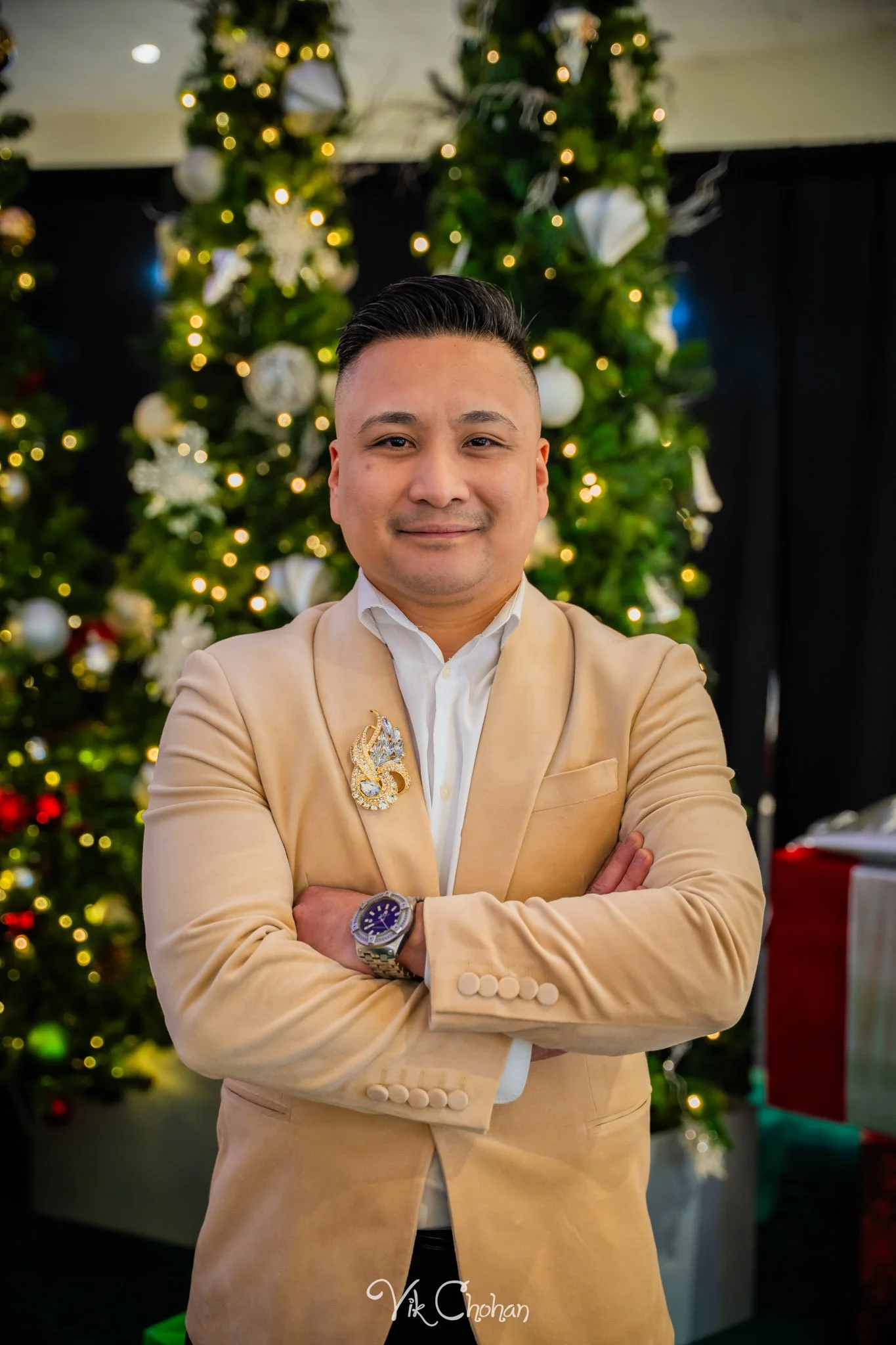 2025-12-10-INTRODeuce-Concierge-Christmas-at-LV-South-Premium-Outlets-2-Vik-Chohan-Photography-Social-Media-VCP-312.jpg