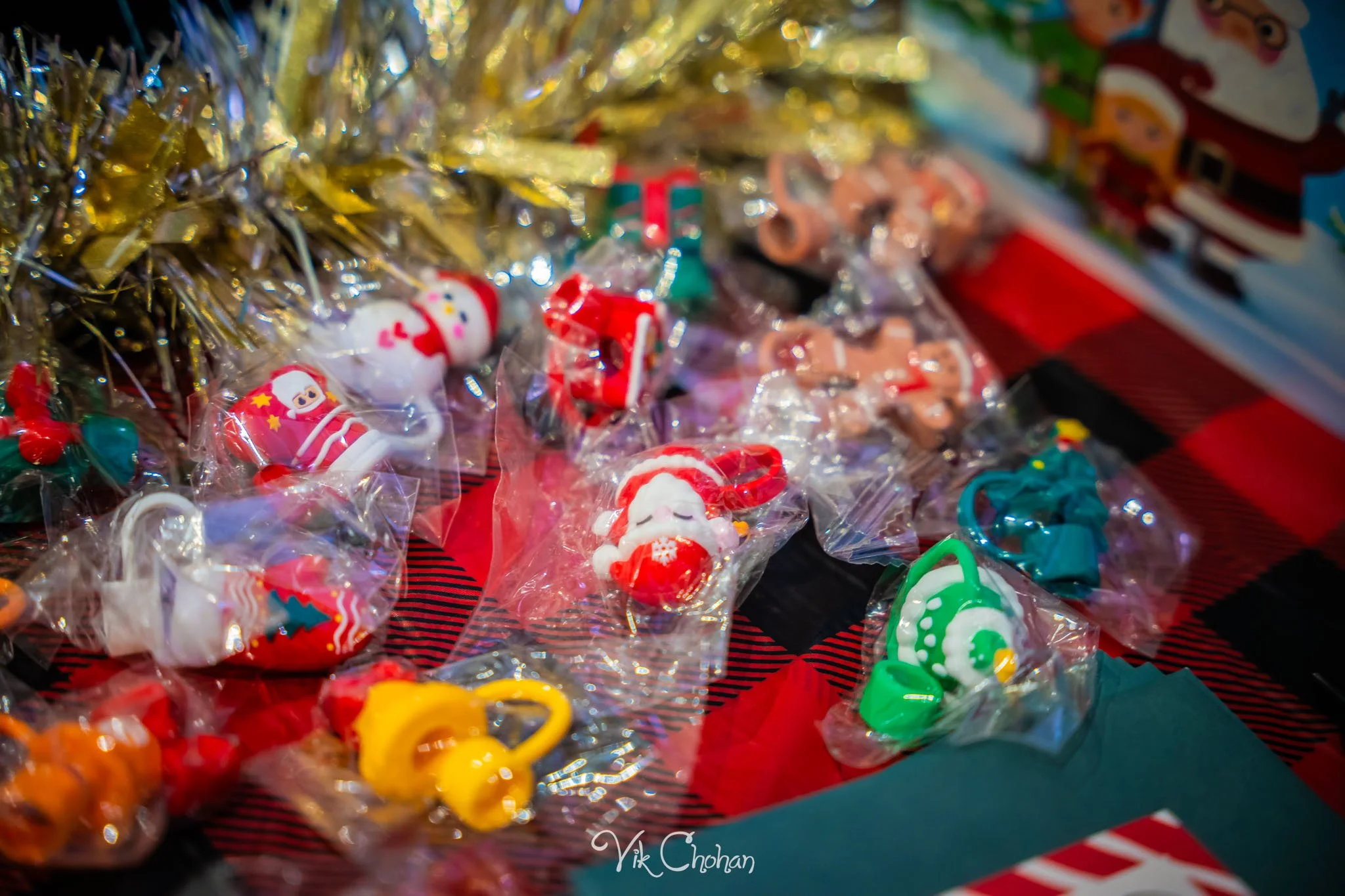 2025-12-10-INTRODeuce-Concierge-Christmas-at-LV-South-Premium-Outlets-2-Vik-Chohan-Photography-Social-Media-VCP-346.jpg