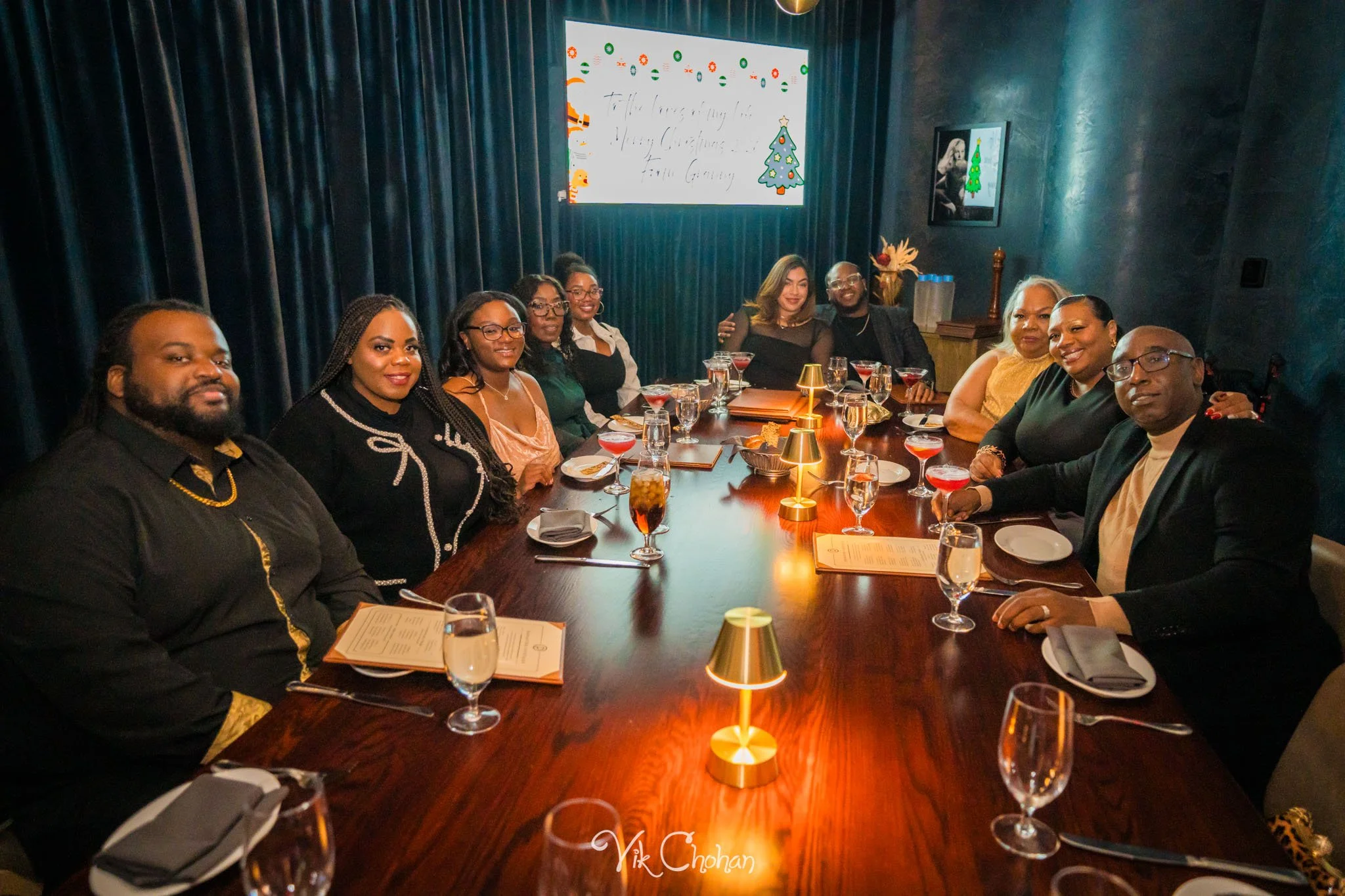 2025-12-19-Christmas-Celebration-with-Granny-at-Ocean-Prime-Vik-Chohan-Photography-Social-Media-VCP-065.jpg