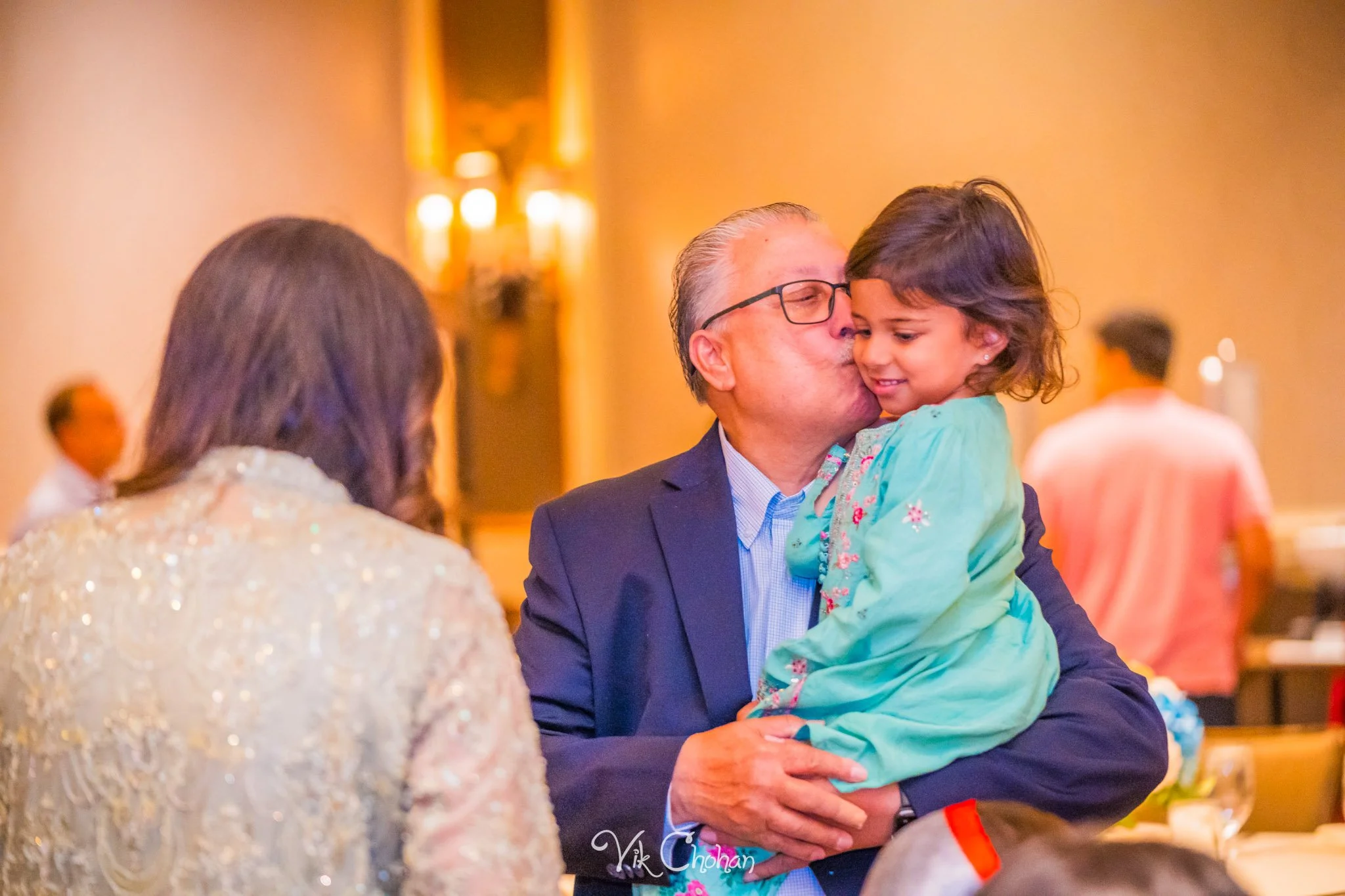 2025-08-01-Erum-and-Osman-Wedding-Celebration-Dinner-Vik-Chohan-Photography-Social-Media-VCP-0153.jpg