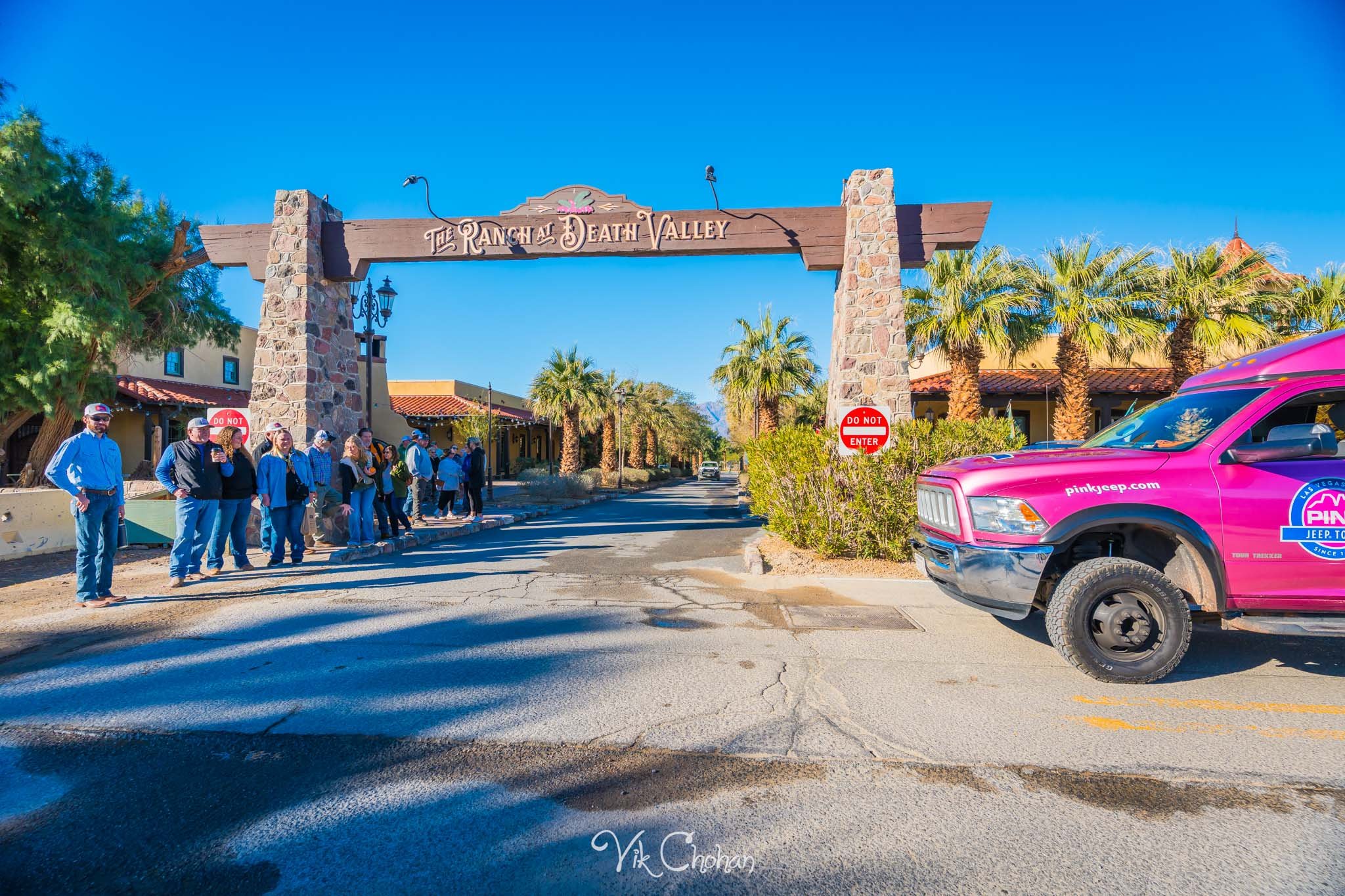 2026-01-15-Pink-Jeep-Tours-Death-Valley-Vik-Chohan-Photography-Social-Media-VCP-008.jpg