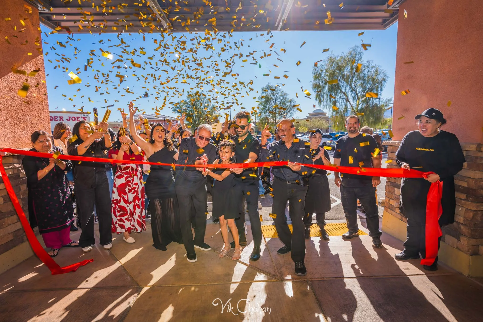2026-03-07-Pizzawalas-Grand-Opening-Celebration-Vik-Chohan-Photography-Social-Media-049.jpg