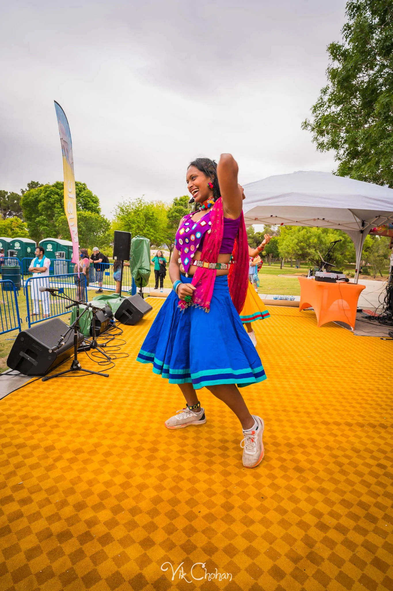 2026-04-26-Holi-Celebration-Sunset-Park-ISKON-april-26th-2026-Vik-Chohan-Photography-Social-Media-021.jpg