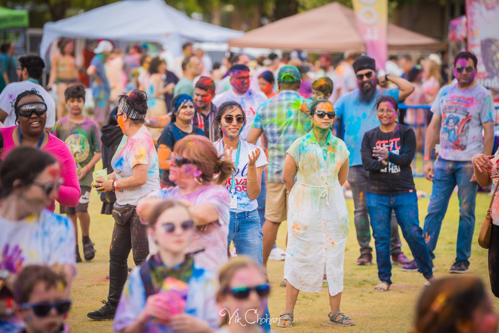 2026-04-26-Holi-Celebration-Sunset-Park-ISKON-april-26th-2026-Vik-Chohan-Photography-Social-Media-024.jpg
