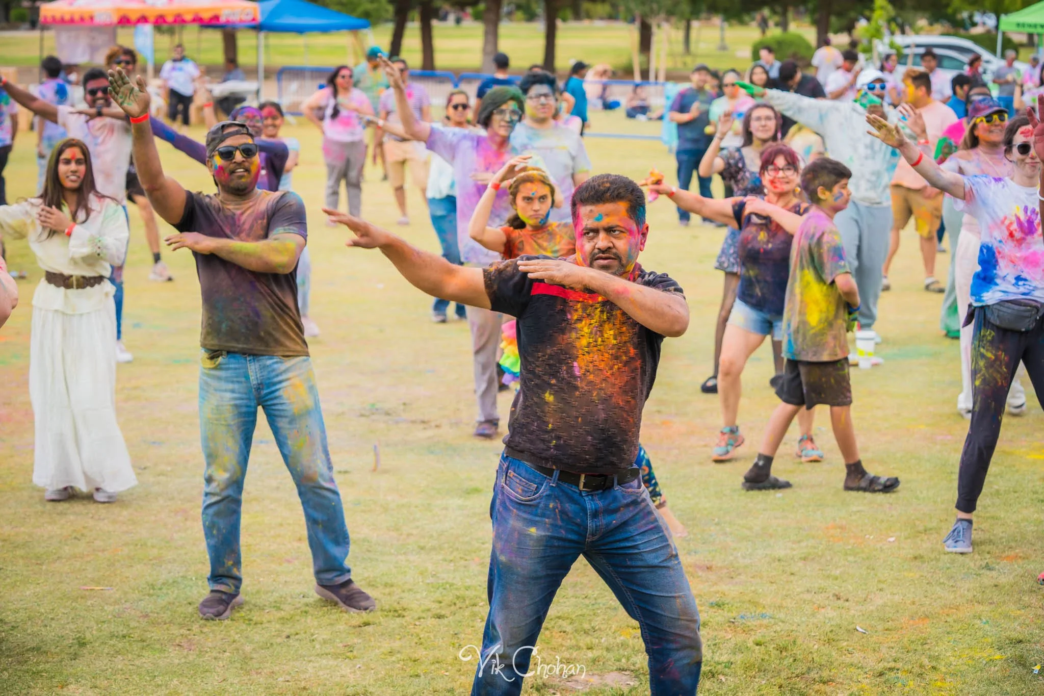 2026-04-26-Holi-Celebration-Sunset-Park-ISKON-april-26th-2026-Vik-Chohan-Photography-Social-Media-041.jpg