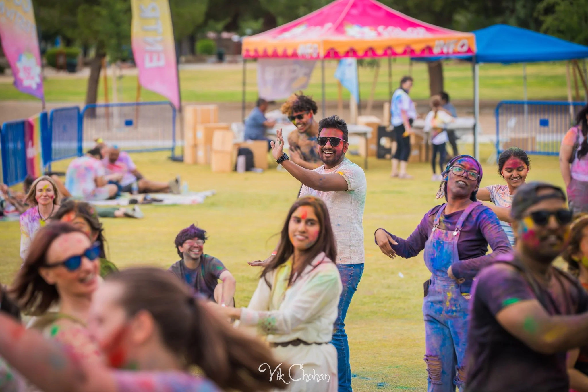 2026-04-26-Holi-Celebration-Sunset-Park-ISKON-april-26th-2026-Vik-Chohan-Photography-Social-Media-050.jpg