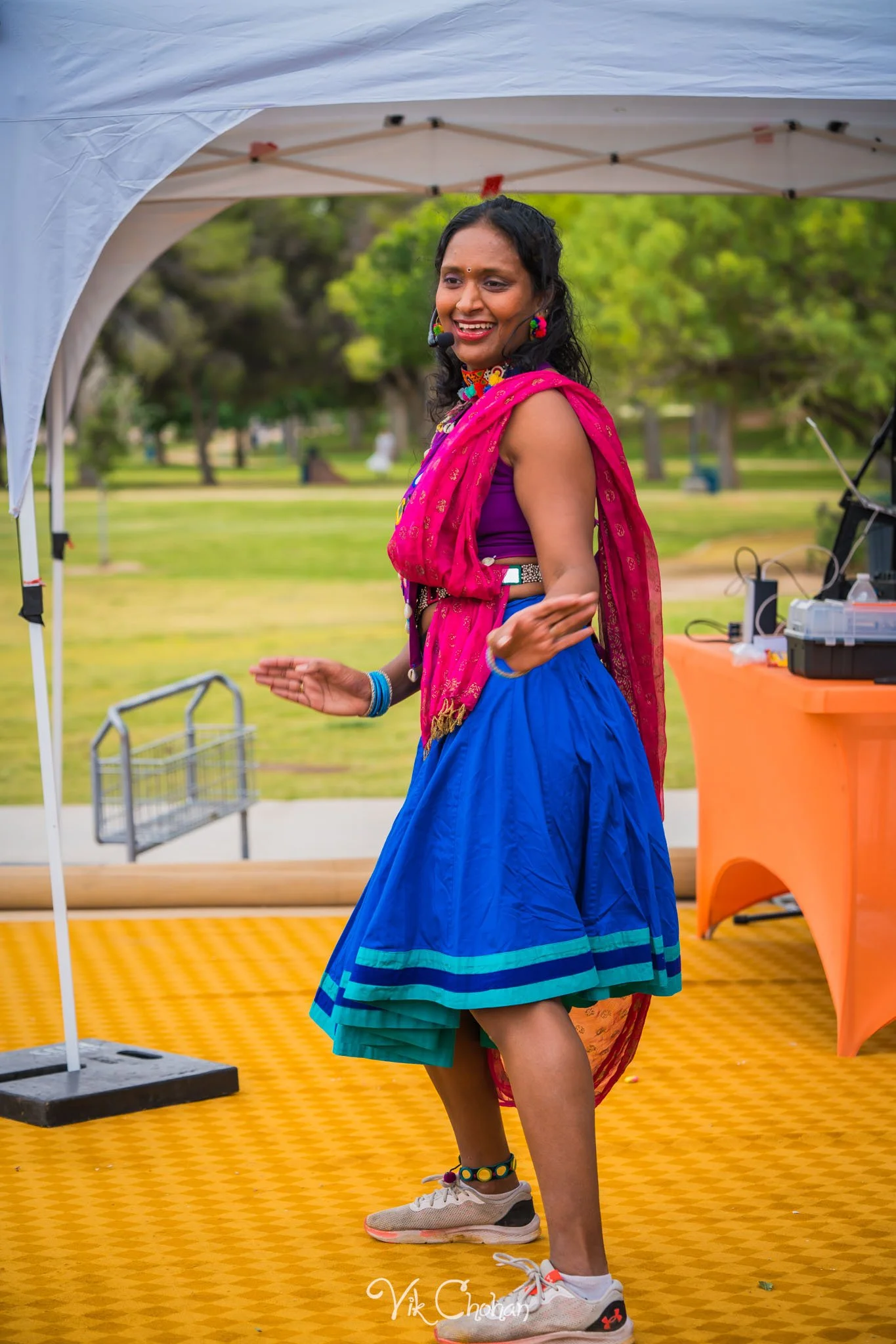 2026-04-26-Holi-Celebration-Sunset-Park-ISKON-april-26th-2026-Vik-Chohan-Photography-Social-Media-062.jpg