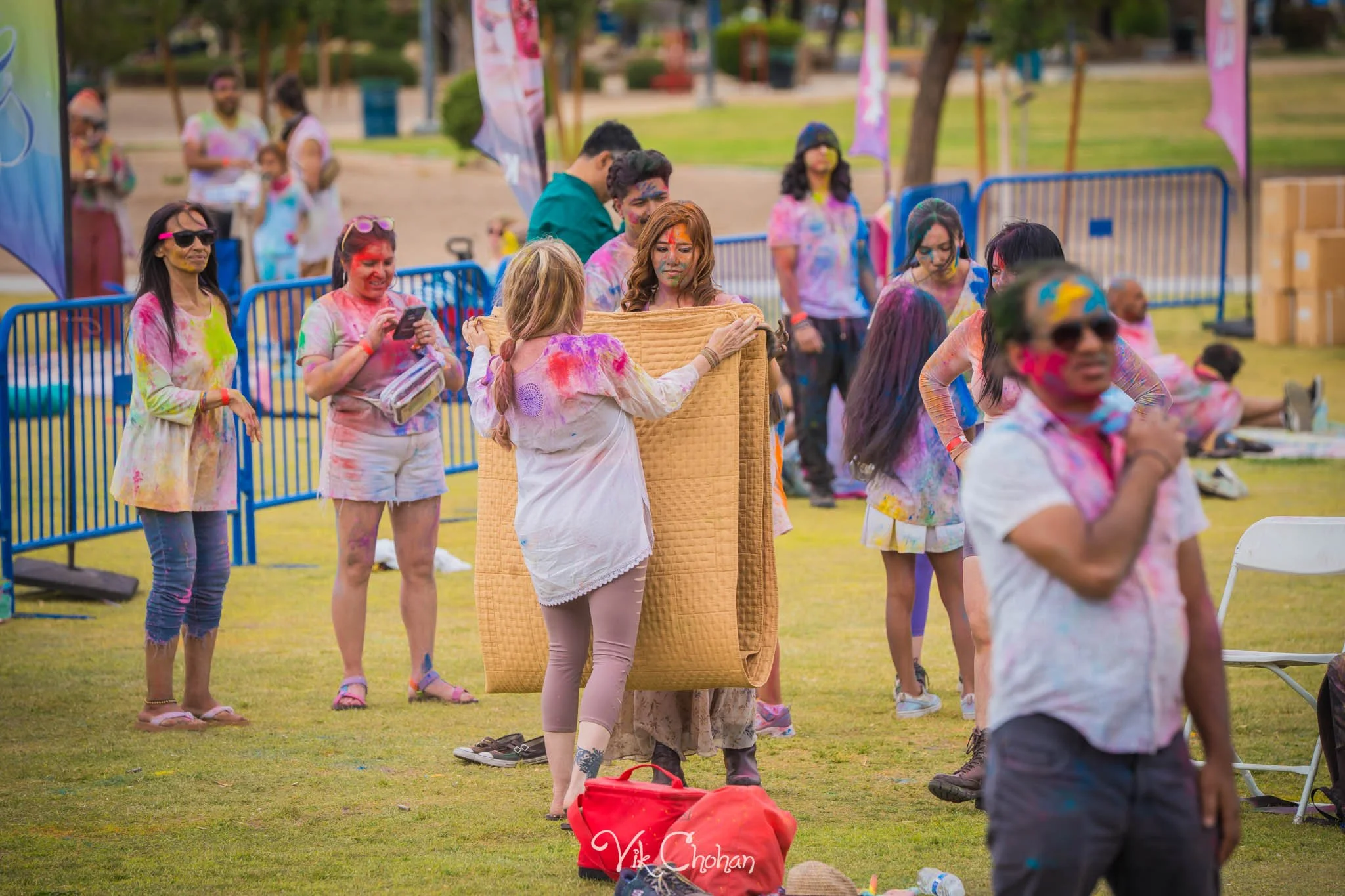 2026-04-26-Holi-Celebration-Sunset-Park-ISKON-april-26th-2026-Vik-Chohan-Photography-Social-Media-069.jpg