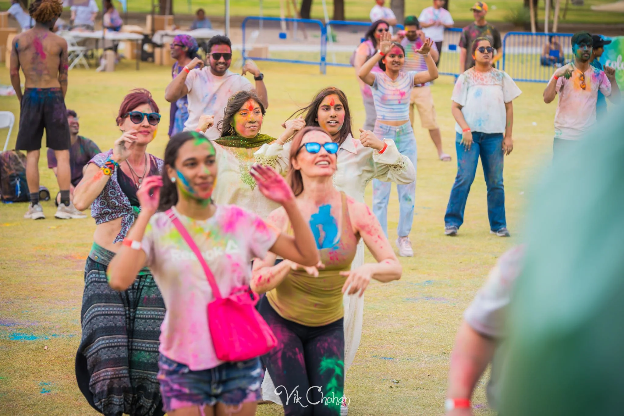 2026-04-26-Holi-Celebration-Sunset-Park-ISKON-april-26th-2026-Vik-Chohan-Photography-Social-Media-072.jpg