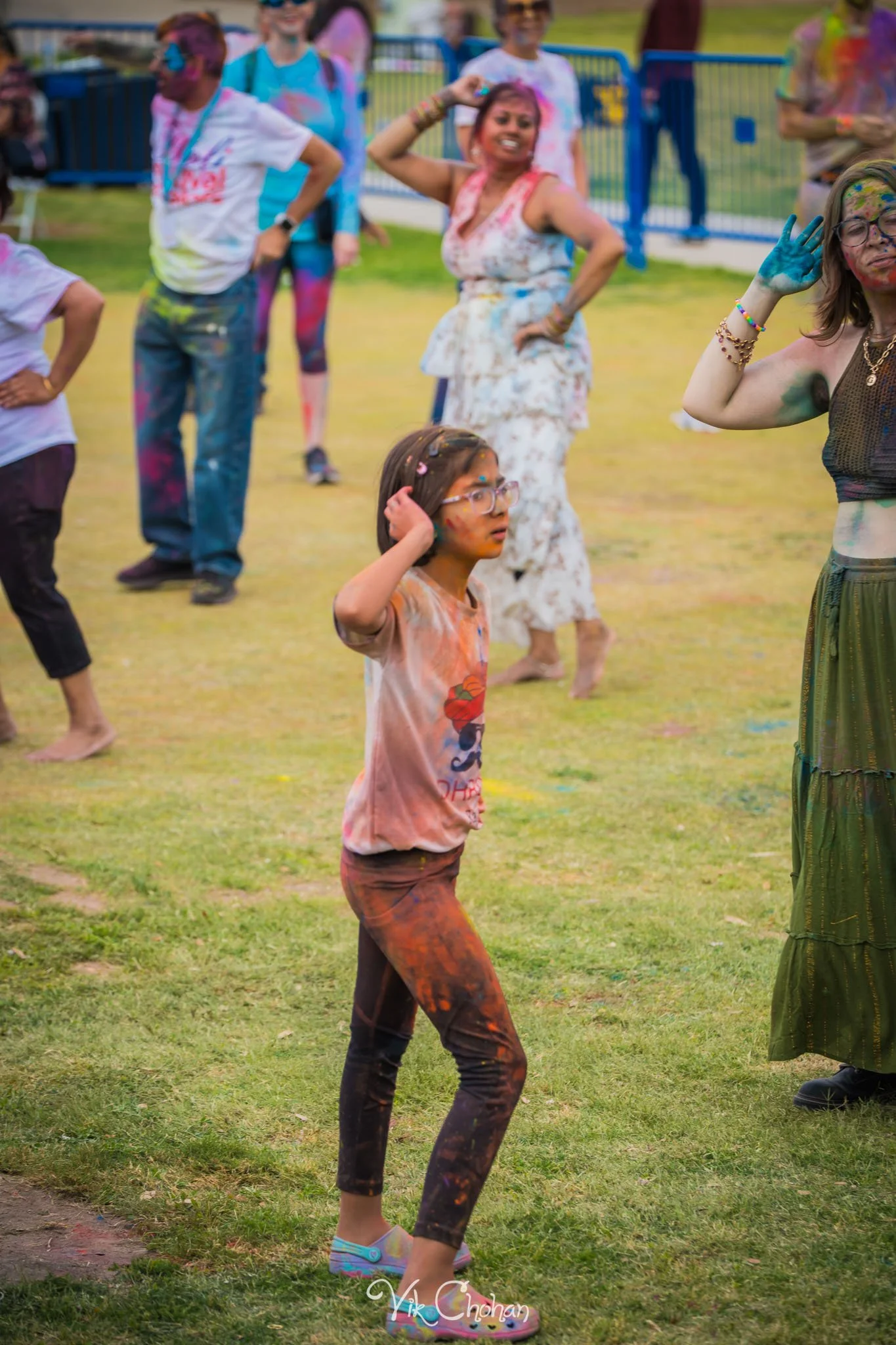 2026-04-26-Holi-Celebration-Sunset-Park-ISKON-april-26th-2026-Vik-Chohan-Photography-Social-Media-080.jpg