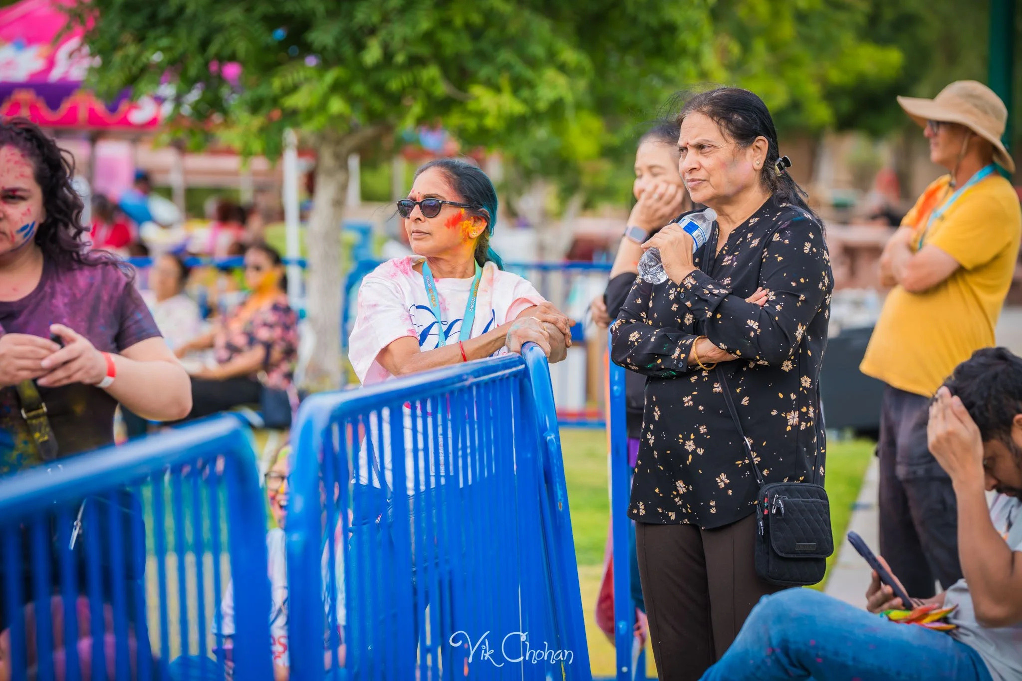 2026-04-26-Holi-Celebration-Sunset-Park-ISKON-april-26th-2026-Vik-Chohan-Photography-Social-Media-085.jpg