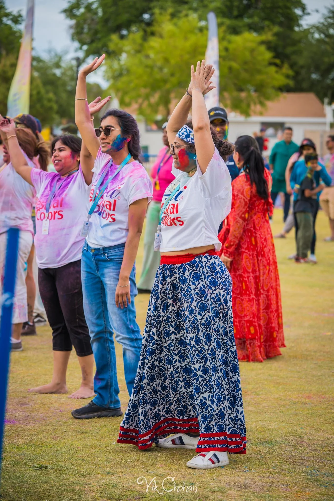 2026-04-26-Holi-Celebration-Sunset-Park-ISKON-april-26th-2026-Vik-Chohan-Photography-Social-Media-086.jpg