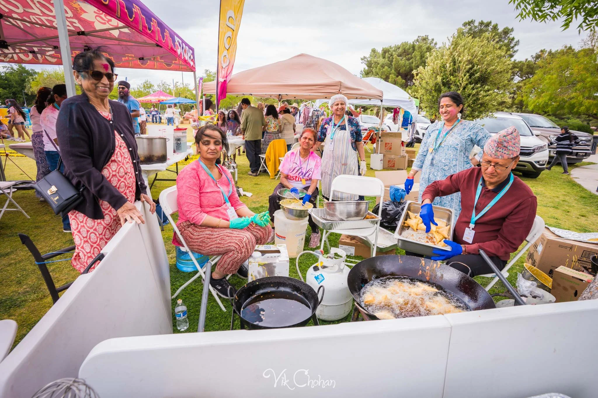 2026-04-26-Holi-Celebration-Sunset-Park-ISKON-april-26th-2026-Vik-Chohan-Photography-Social-Media-094.jpg
