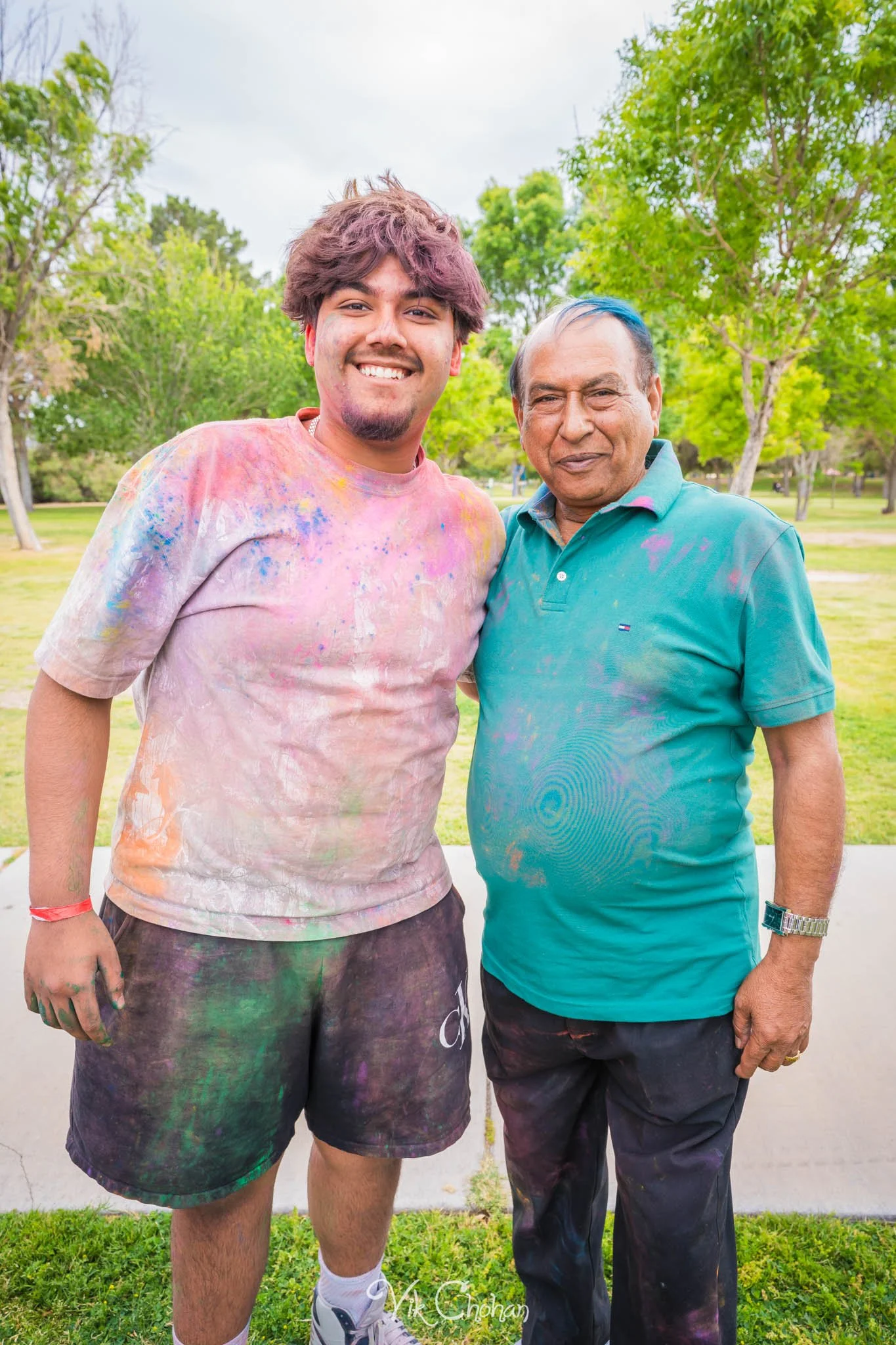 2026-04-26-Holi-Celebration-Sunset-Park-ISKON-april-26th-2026-Vik-Chohan-Photography-Social-Media-105.jpg