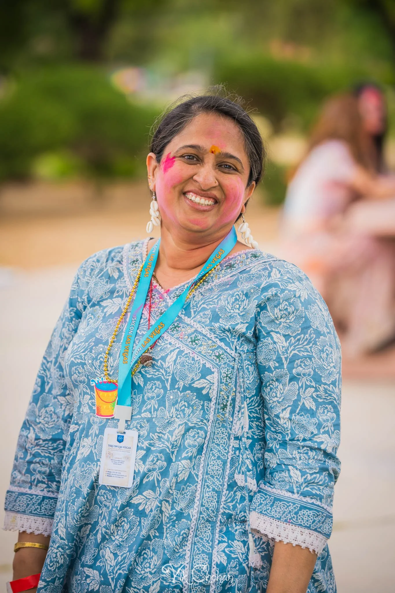 2026-04-26-Holi-Celebration-Sunset-Park-ISKON-april-26th-2026-Vik-Chohan-Photography-Social-Media-117.jpg