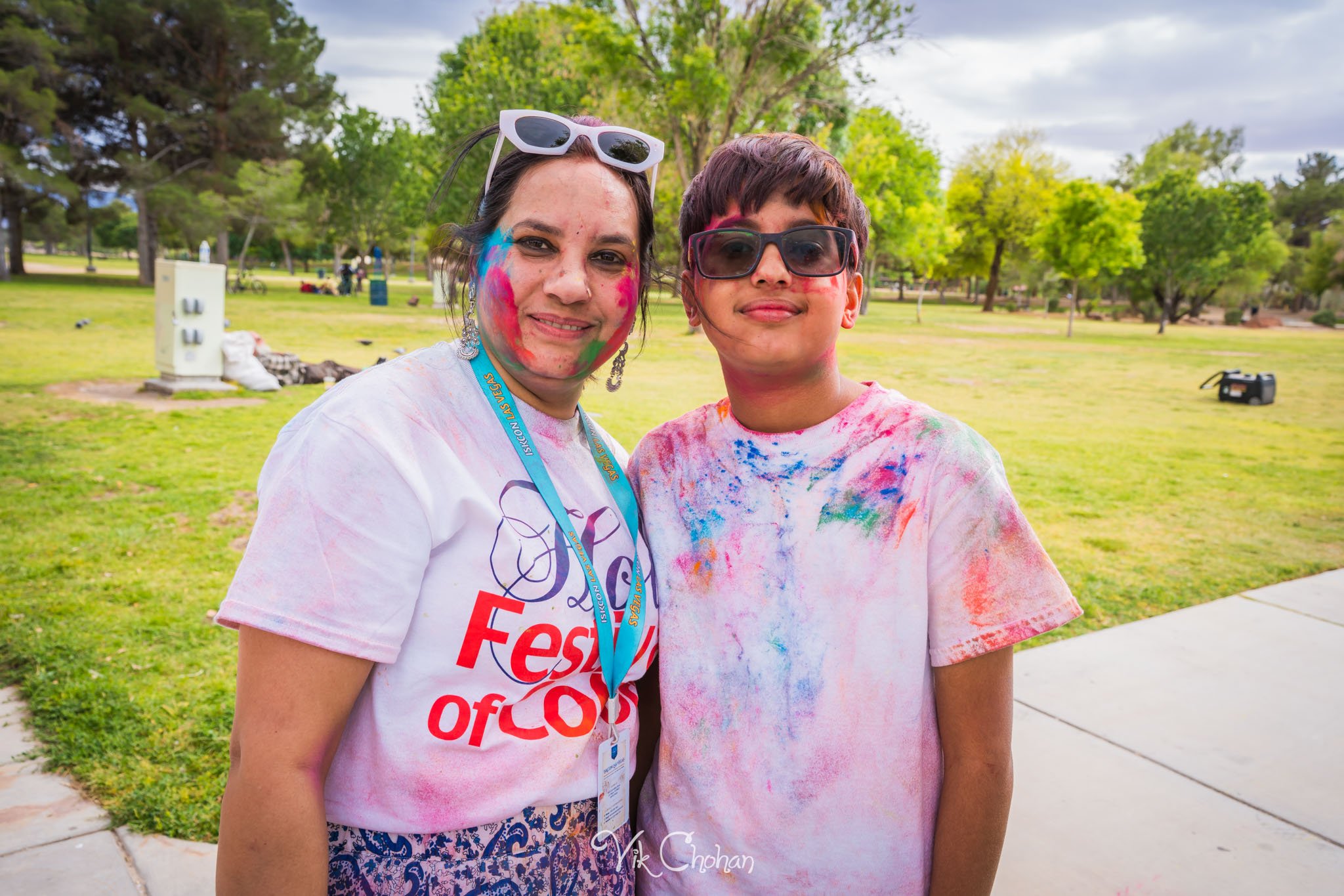 2026-04-26-Holi-Celebration-Sunset-Park-ISKON-april-26th-2026-Vik-Chohan-Photography-Social-Media-118.jpg