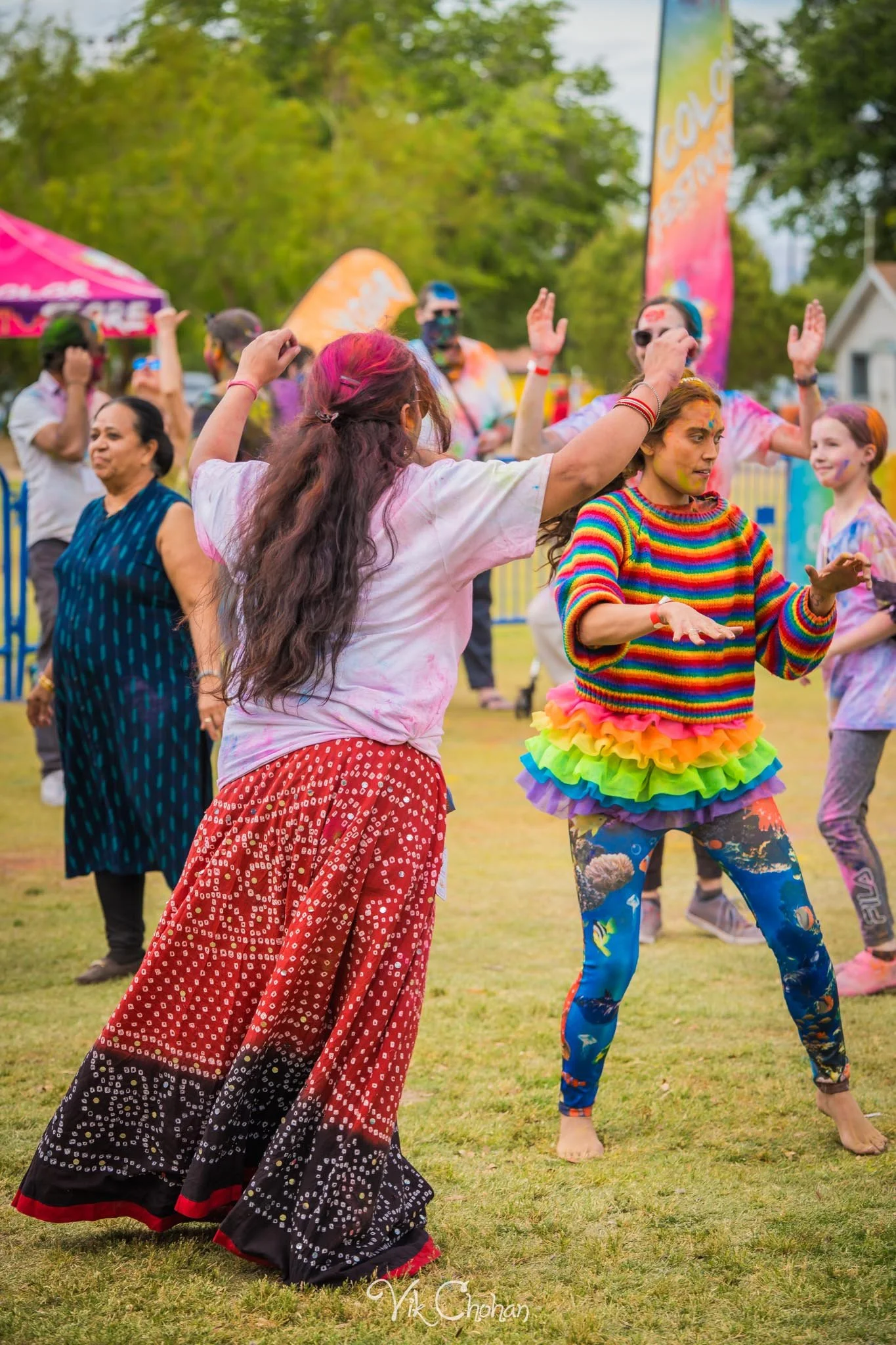 2026-04-26-Holi-Celebration-Sunset-Park-ISKON-april-26th-2026-Vik-Chohan-Photography-Social-Media-132.jpg