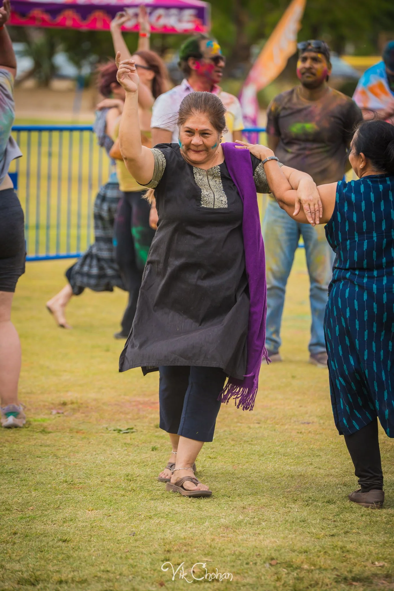2026-04-26-Holi-Celebration-Sunset-Park-ISKON-april-26th-2026-Vik-Chohan-Photography-Social-Media-141.jpg