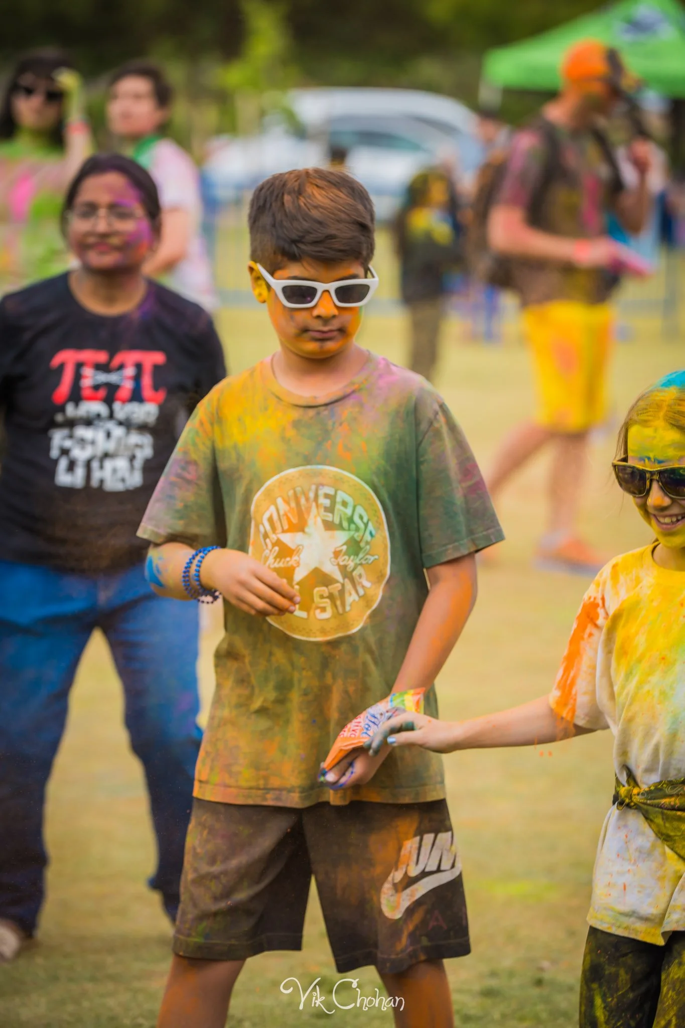 2026-04-26-Holi-Celebration-Sunset-Park-ISKON-april-26th-2026-Vik-Chohan-Photography-Social-Media-150.jpg