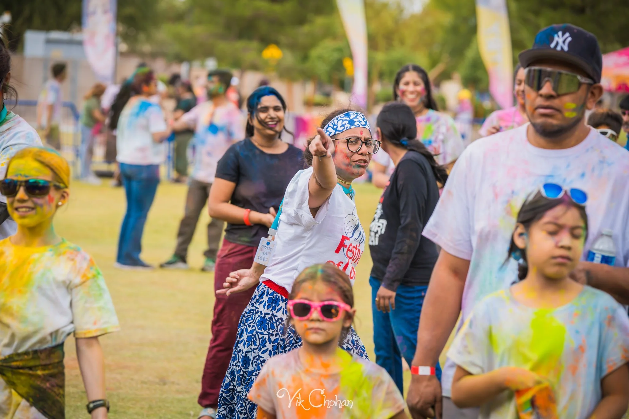 2026-04-26-Holi-Celebration-Sunset-Park-ISKON-april-26th-2026-Vik-Chohan-Photography-Social-Media-165.jpg