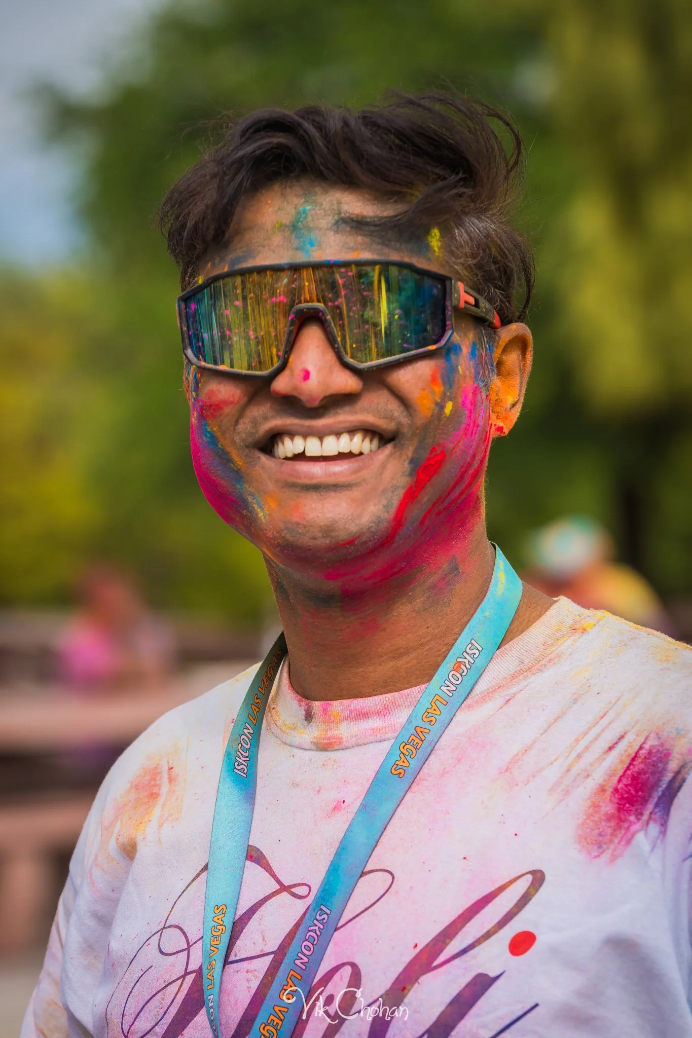 2026-04-26-Holi-Celebration-Sunset-Park-ISKON-april-26th-2026-Vik-Chohan-Photography-Social-Media-192.jpg