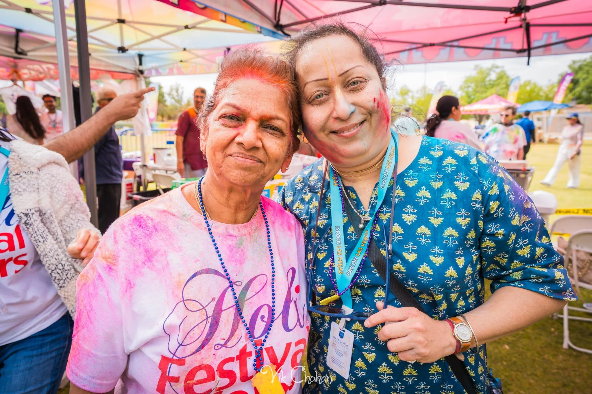 2026-04-26-Holi-Celebration-Sunset-Park-ISKON-april-26th-2026-Vik-Chohan-Photography-Social-Media-203.jpg