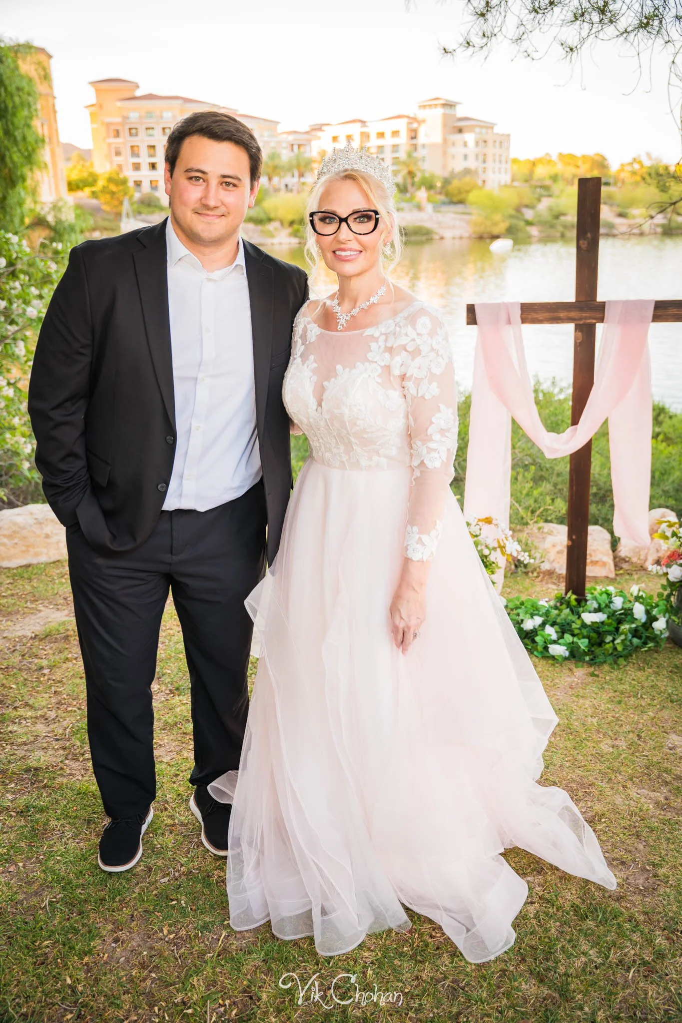 2026-04-29-Richard-and-Samantha-Wedding-Lake-Las-Vegas-april-29th-2026-Vik-Chohan-Photography-Social-Media-075.jpg