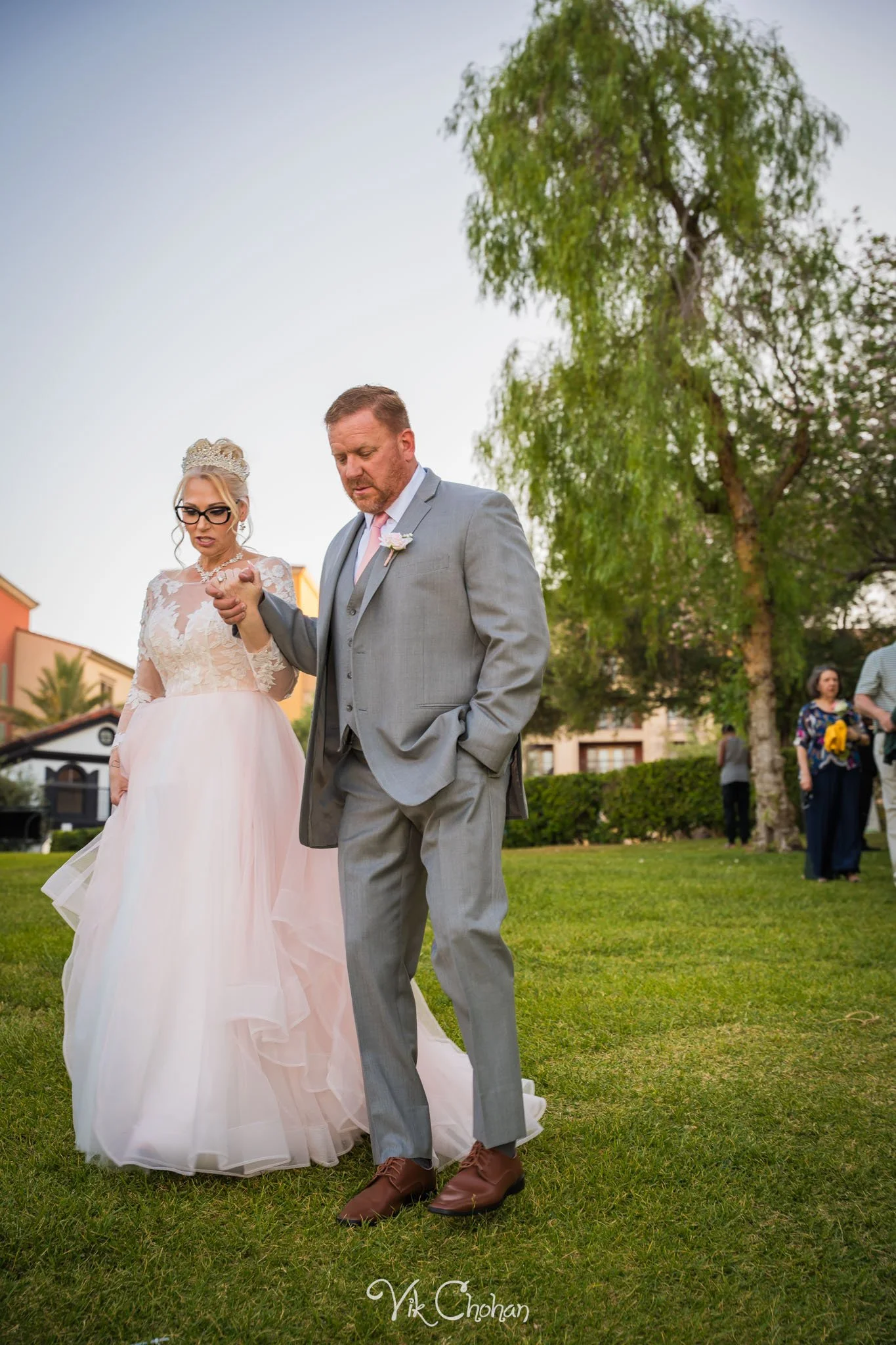2026-04-29-Richard-and-Samantha-Wedding-Lake-Las-Vegas-april-29th-2026-Vik-Chohan-Photography-Social-Media-077.jpg
