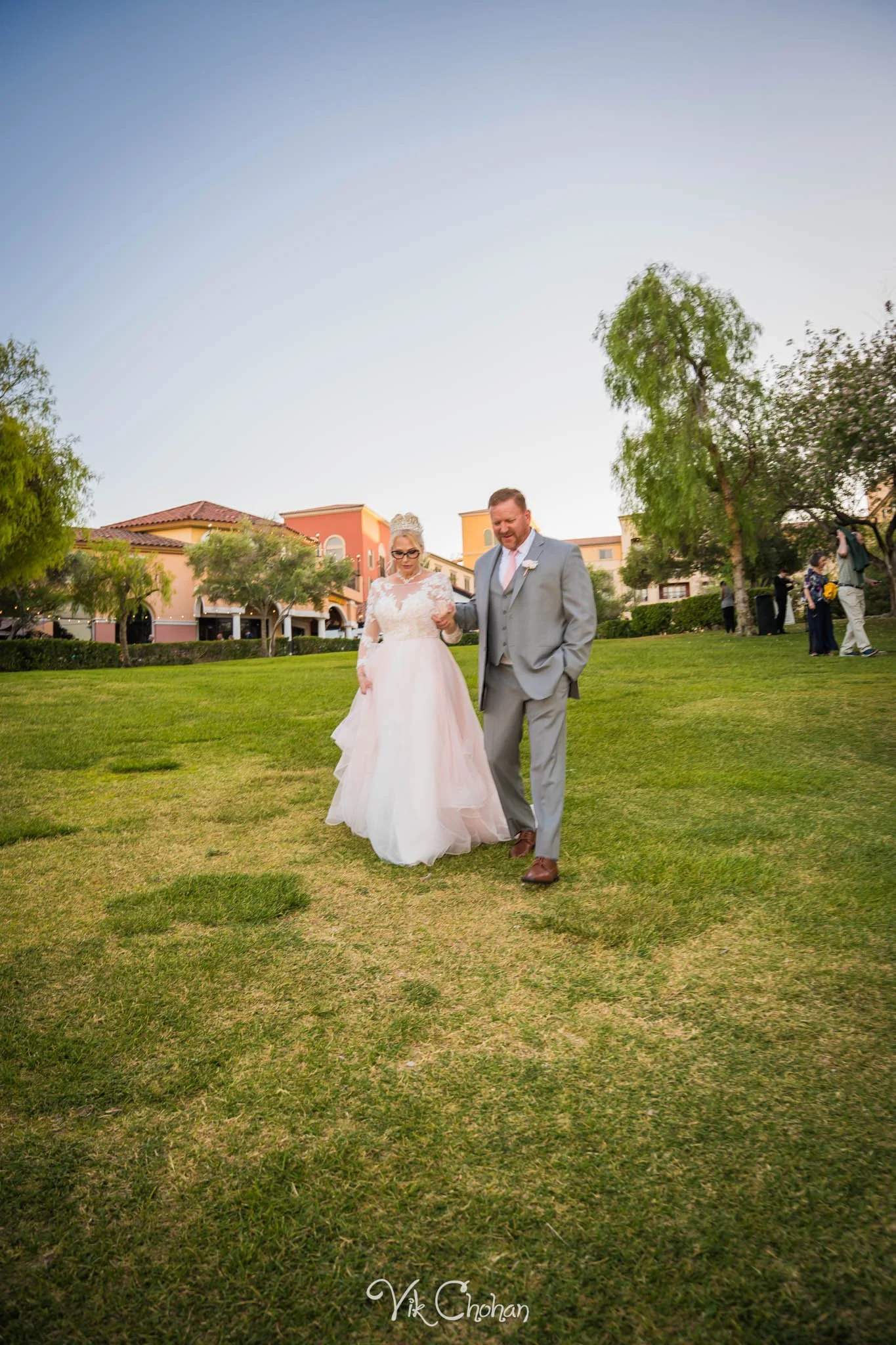 2026-04-29-Richard-and-Samantha-Wedding-Lake-Las-Vegas-april-29th-2026-Vik-Chohan-Photography-Social-Media-078.jpg