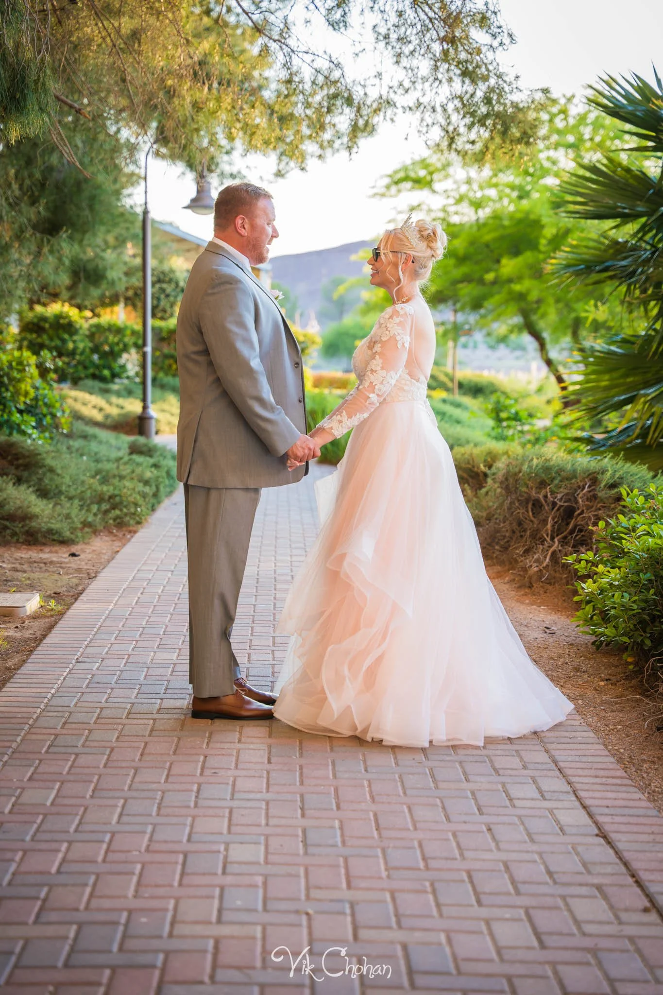 2026-04-29-Richard-and-Samantha-Wedding-Lake-Las-Vegas-april-29th-2026-Vik-Chohan-Photography-Social-Media-092.jpg
