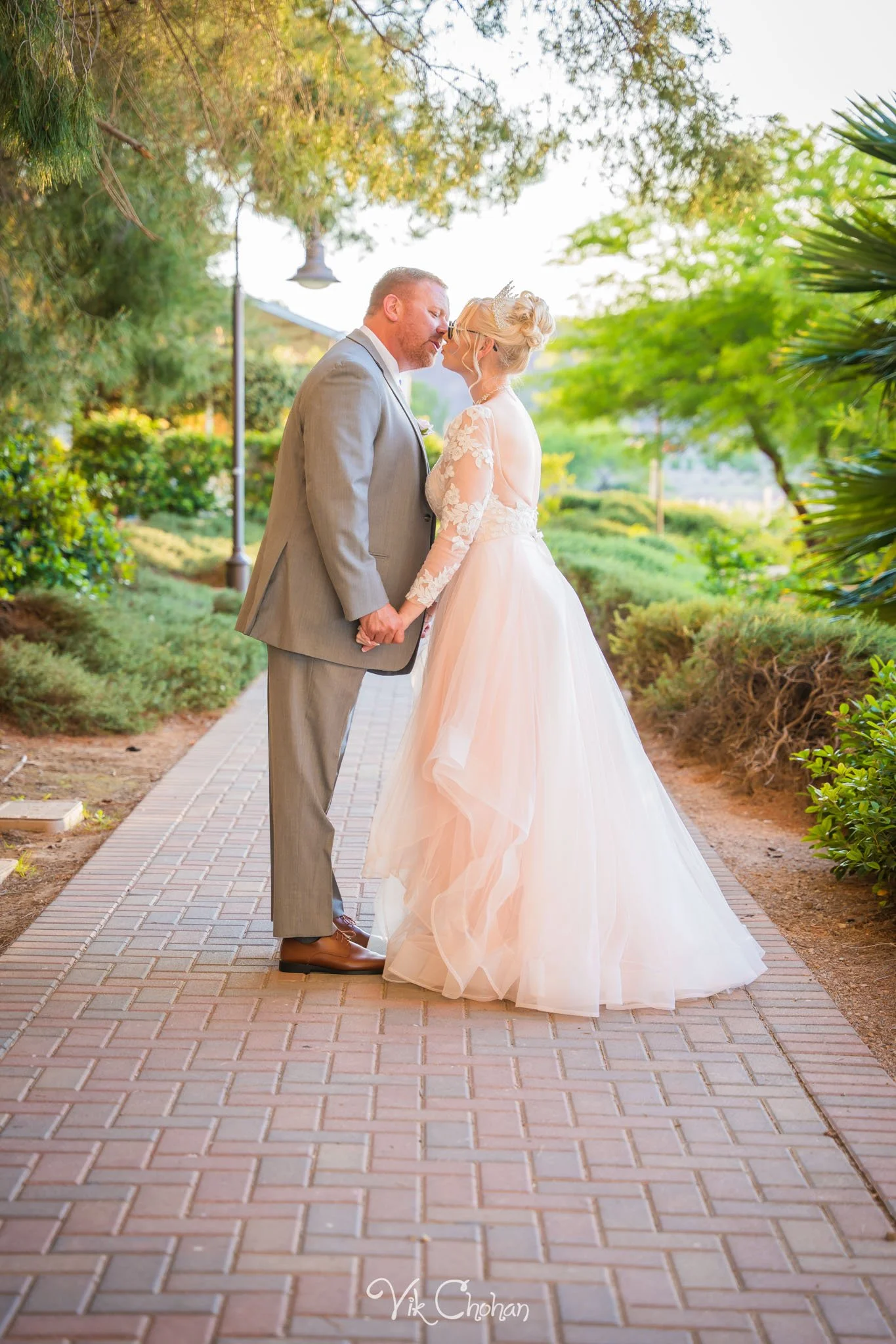 2026-04-29-Richard-and-Samantha-Wedding-Lake-Las-Vegas-april-29th-2026-Vik-Chohan-Photography-Social-Media-093.jpg