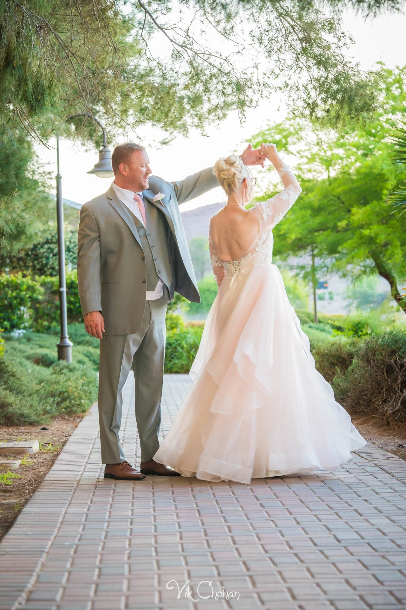 2026-04-29-Richard-and-Samantha-Wedding-Lake-Las-Vegas-april-29th-2026-Vik-Chohan-Photography-Social-Media-098.jpg