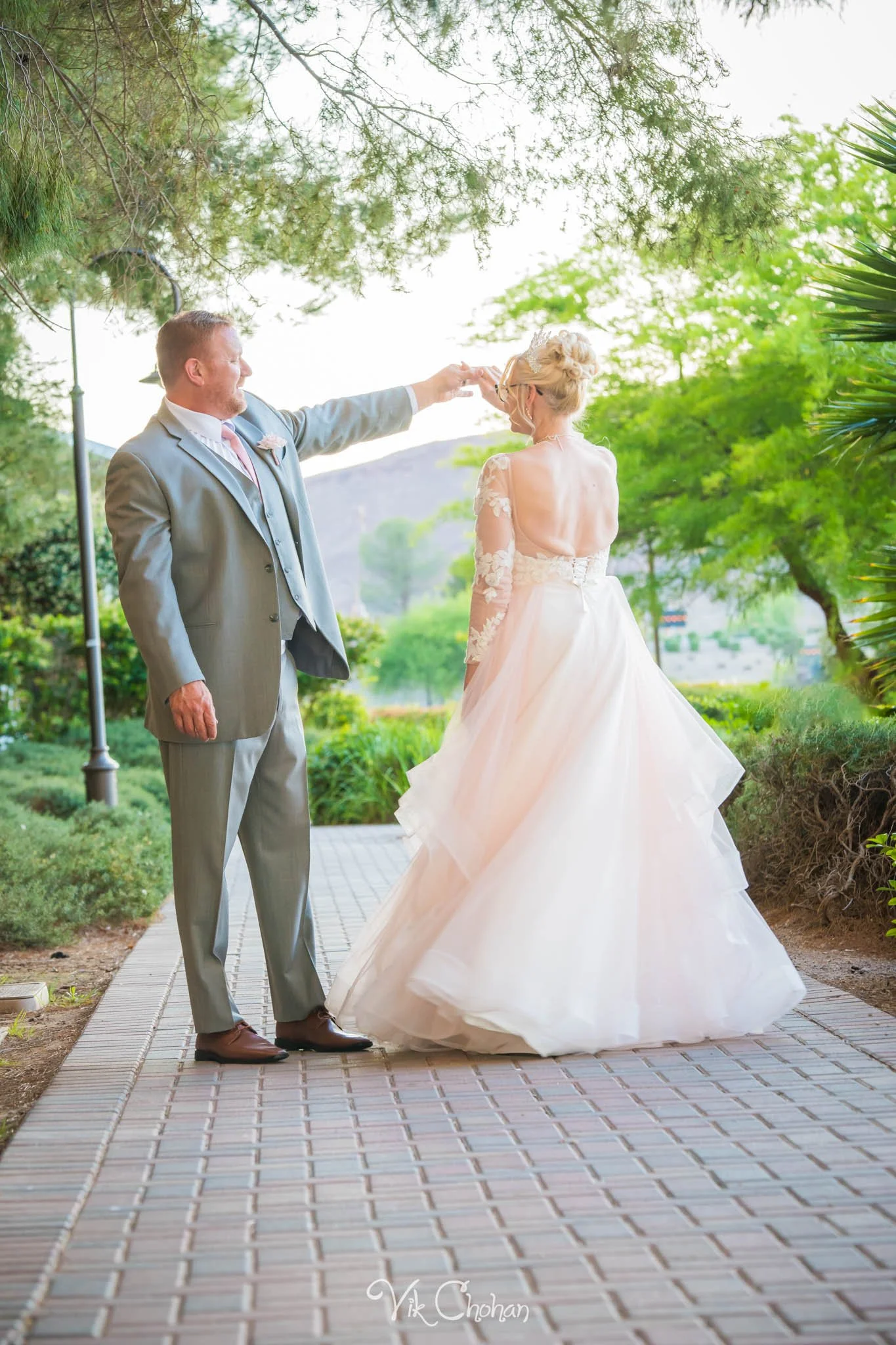 2026-04-29-Richard-and-Samantha-Wedding-Lake-Las-Vegas-april-29th-2026-Vik-Chohan-Photography-Social-Media-107.jpg