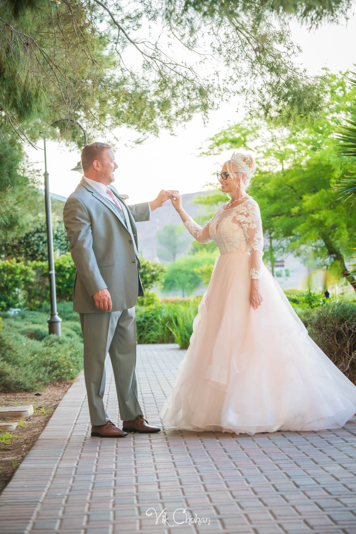 2026-04-29-Richard-and-Samantha-Wedding-Lake-Las-Vegas-april-29th-2026-Vik-Chohan-Photography-Social-Media-108.jpg