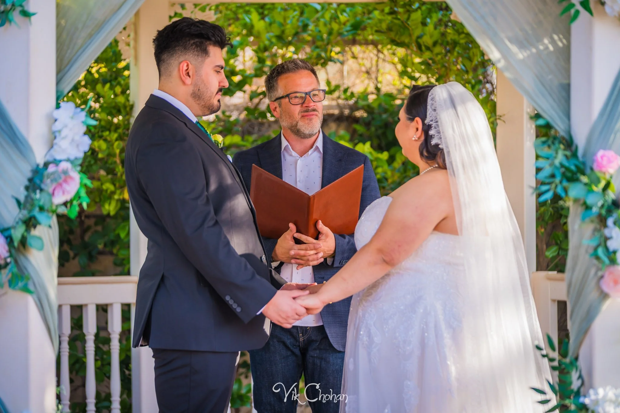 2026-05-17-Faruk-and-Abigail-Wedding-at-Little-Chapel-On-The-Corner-may-17th-2026-Vik-Chohan-Photography-Social-Media-099.jpg