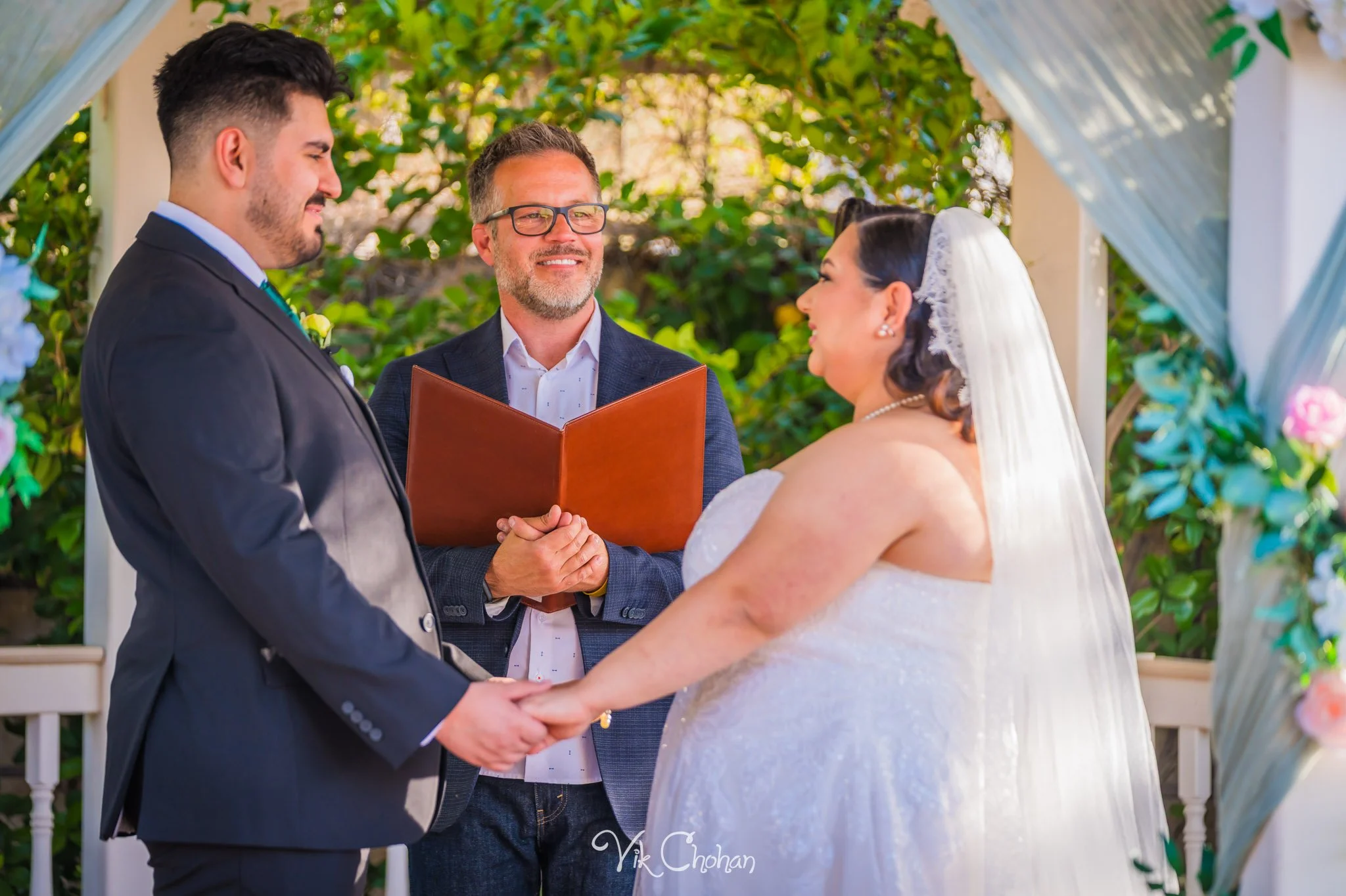 2026-05-17-Faruk-and-Abigail-Wedding-at-Little-Chapel-On-The-Corner-may-17th-2026-Vik-Chohan-Photography-Social-Media-104.jpg