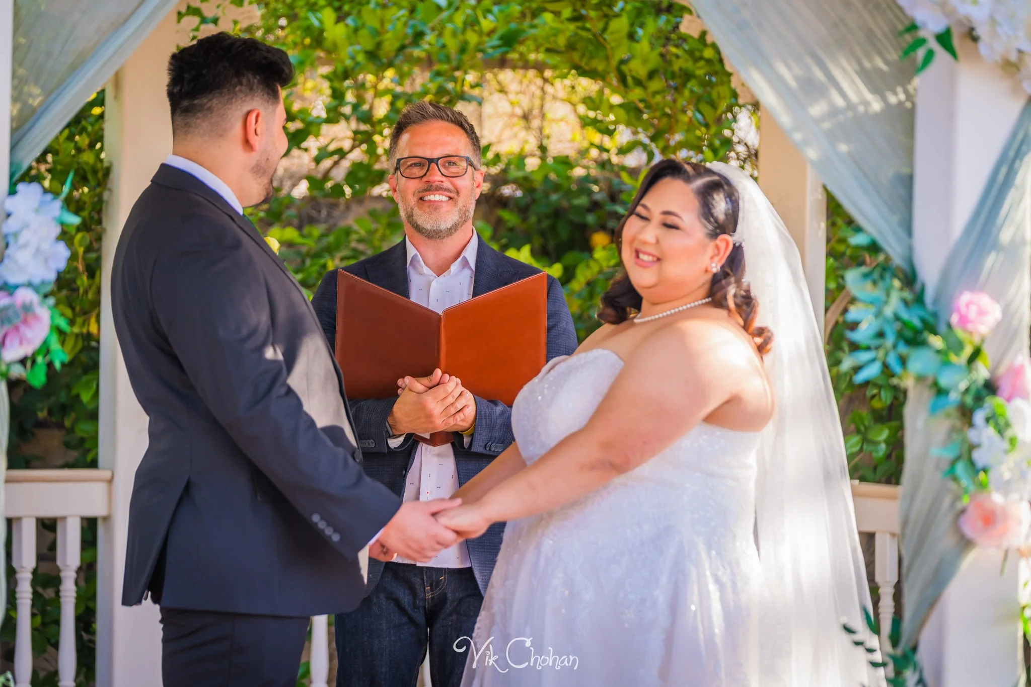 2026-05-17-Faruk-and-Abigail-Wedding-at-Little-Chapel-On-The-Corner-may-17th-2026-Vik-Chohan-Photography-Social-Media-105.jpg