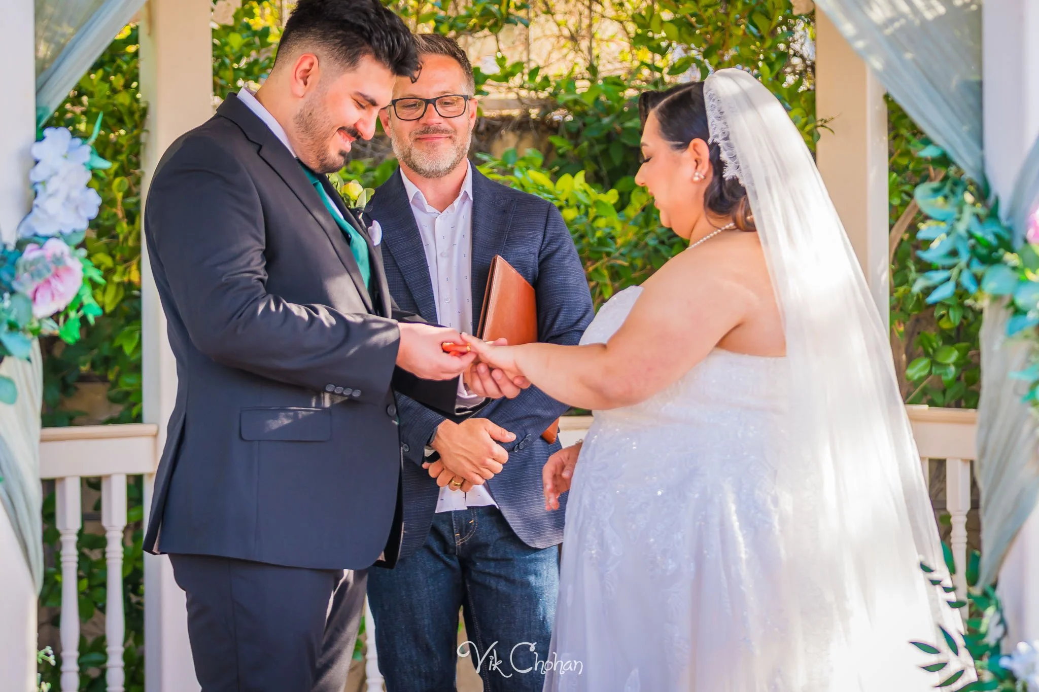 2026-05-17-Faruk-and-Abigail-Wedding-at-Little-Chapel-On-The-Corner-may-17th-2026-Vik-Chohan-Photography-Social-Media-110.jpg