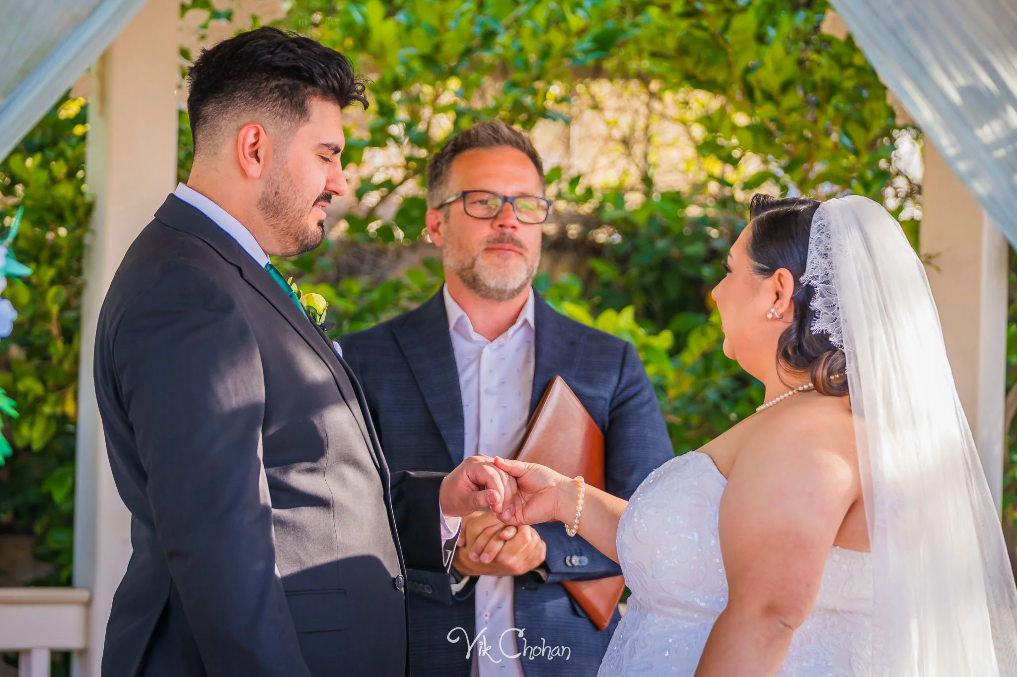 2026-05-17-Faruk-and-Abigail-Wedding-at-Little-Chapel-On-The-Corner-may-17th-2026-Vik-Chohan-Photography-Social-Media-115.jpg