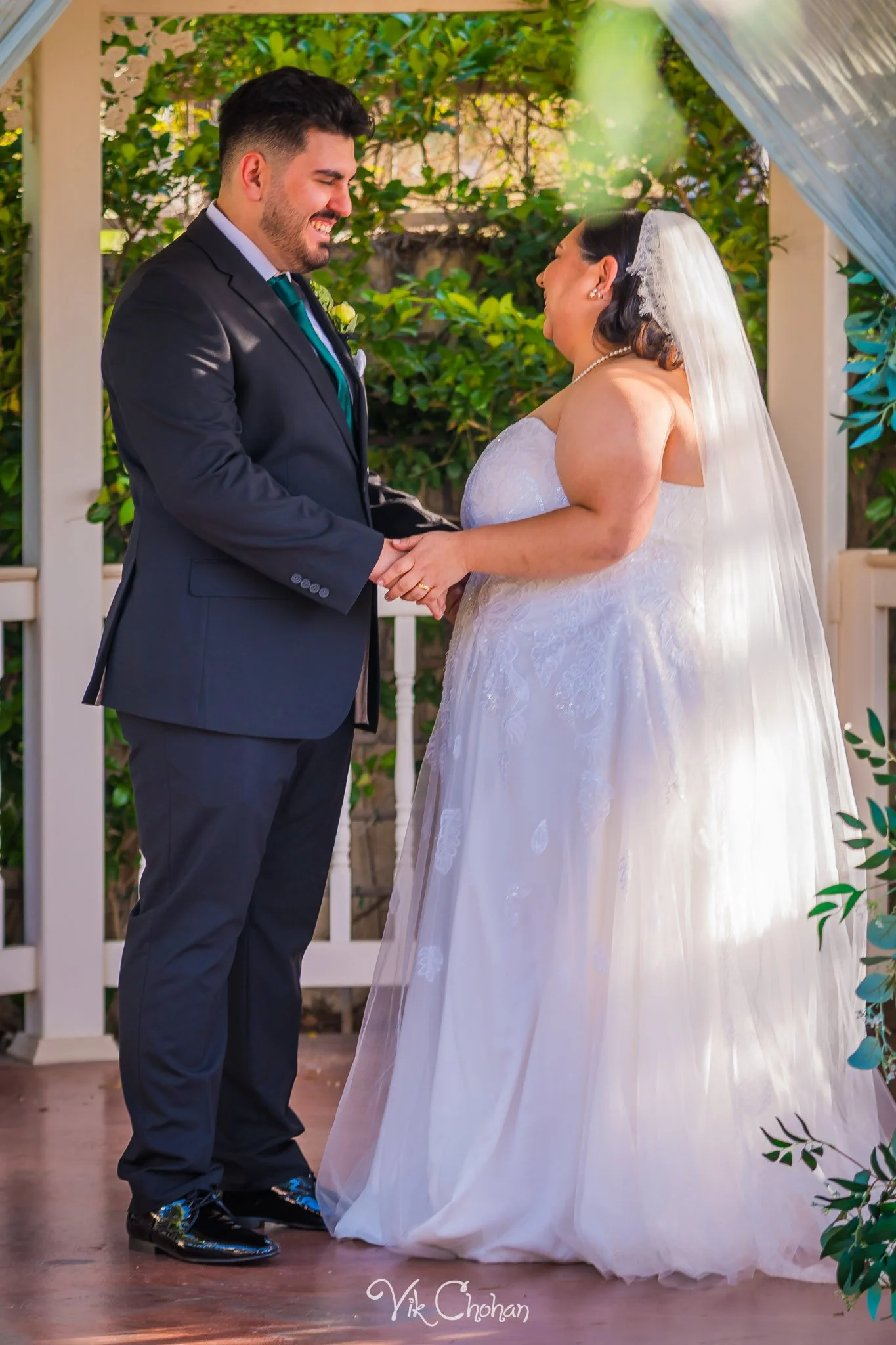 2026-05-17-Faruk-and-Abigail-Wedding-at-Little-Chapel-On-The-Corner-may-17th-2026-Vik-Chohan-Photography-Social-Media-122.jpg