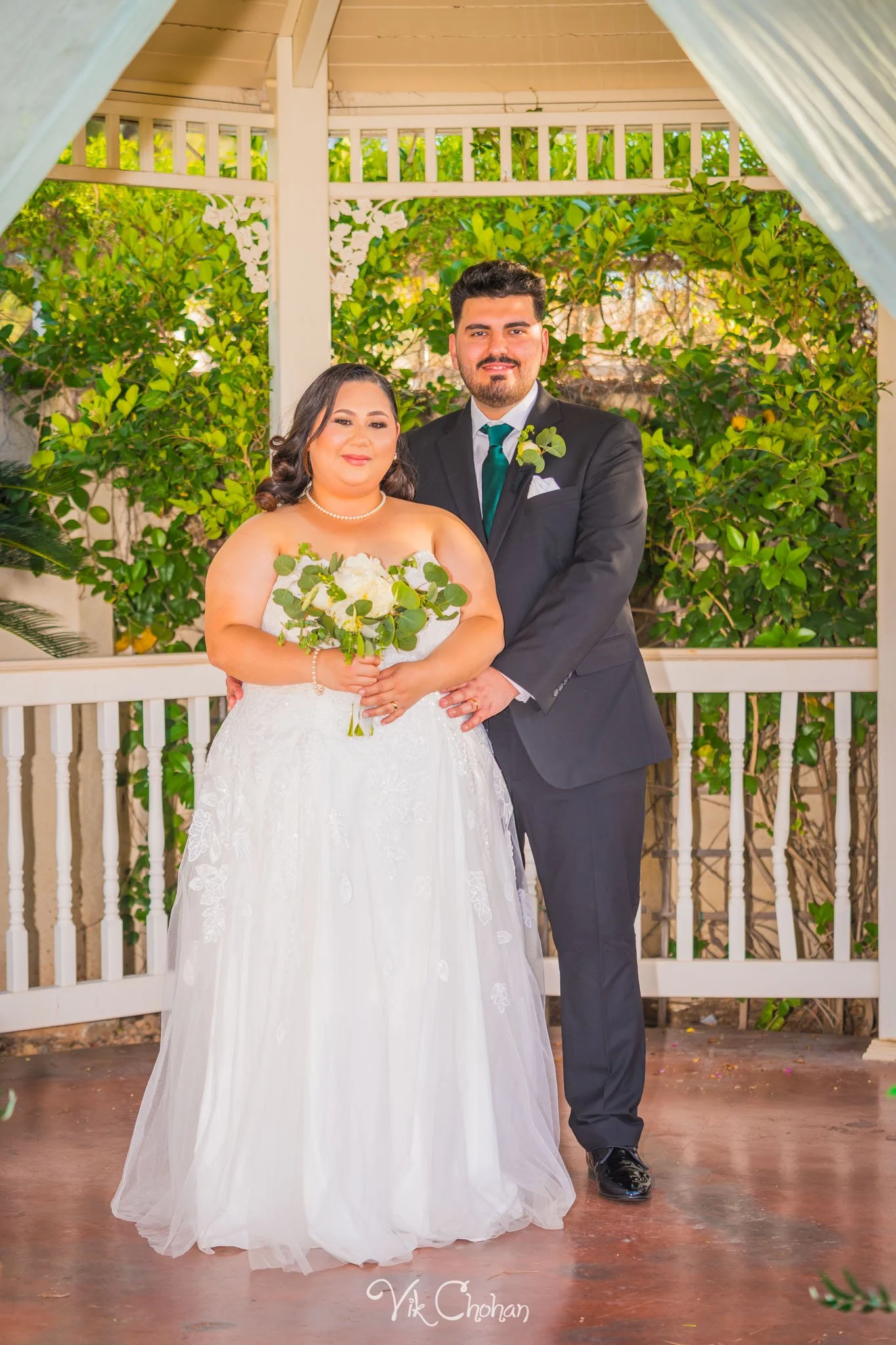 2026-05-17-Faruk-and-Abigail-Wedding-at-Little-Chapel-On-The-Corner-may-17th-2026-Vik-Chohan-Photography-Social-Media-194.jpg