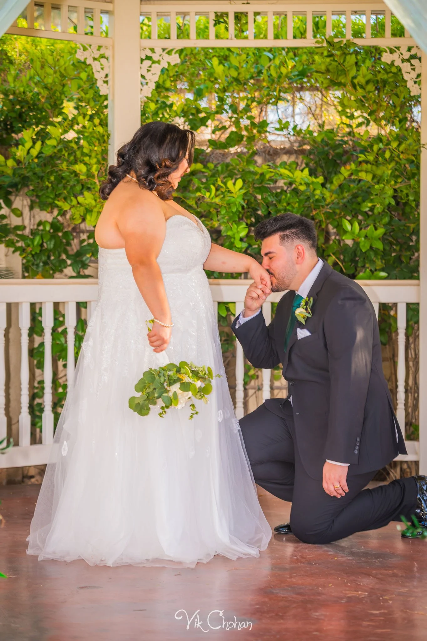 2026-05-17-Faruk-and-Abigail-Wedding-at-Little-Chapel-On-The-Corner-may-17th-2026-Vik-Chohan-Photography-Social-Media-204.jpg
