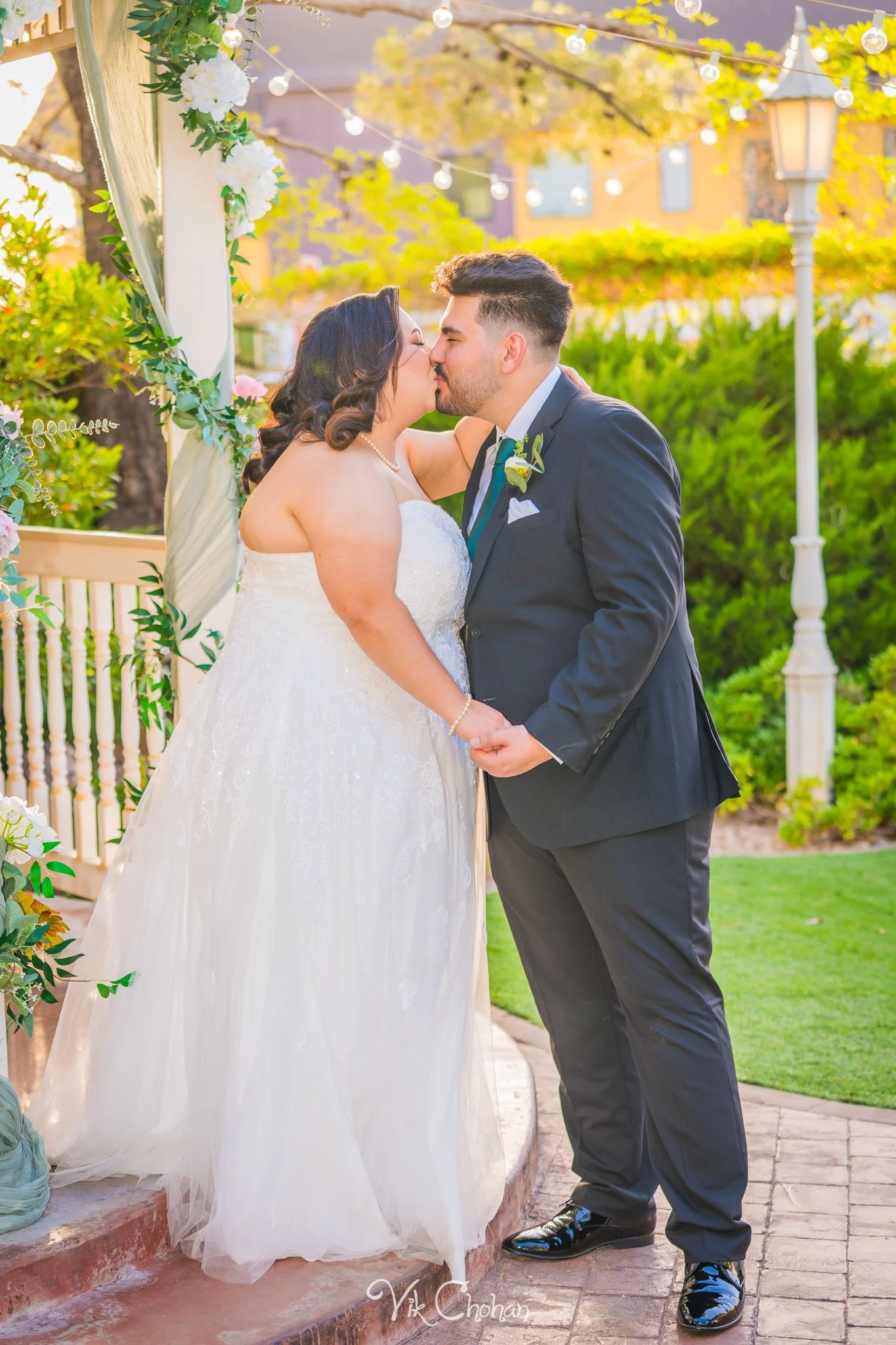 2026-05-17-Faruk-and-Abigail-Wedding-at-Little-Chapel-On-The-Corner-may-17th-2026-Vik-Chohan-Photography-Social-Media-224.jpg