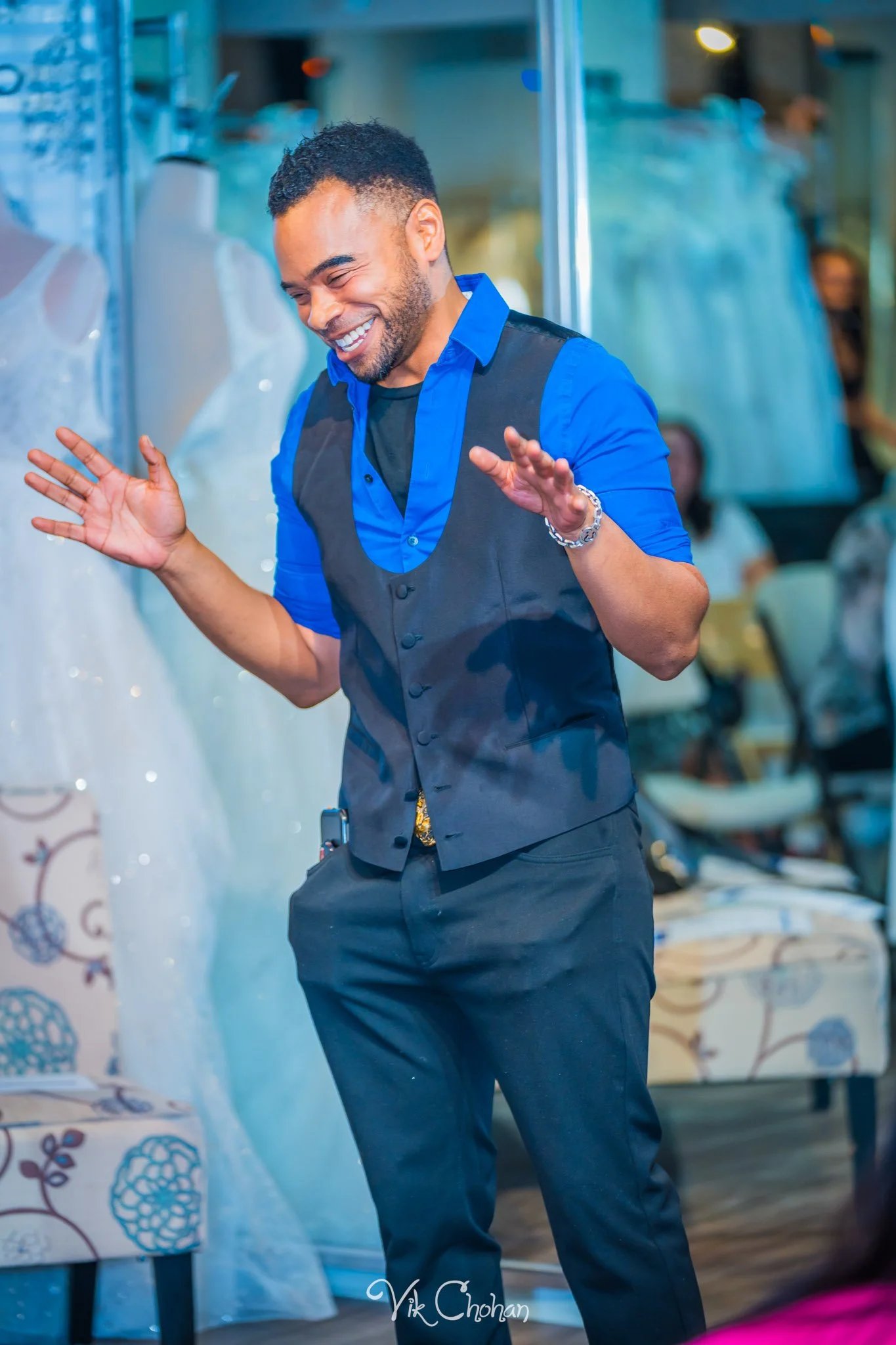 2026-06-01-SNHCA-June-Meeting-at-Creative-Bridal-Wear-june-1st-2026-Vik-Chohan-Photography-Social-Media-079.jpg