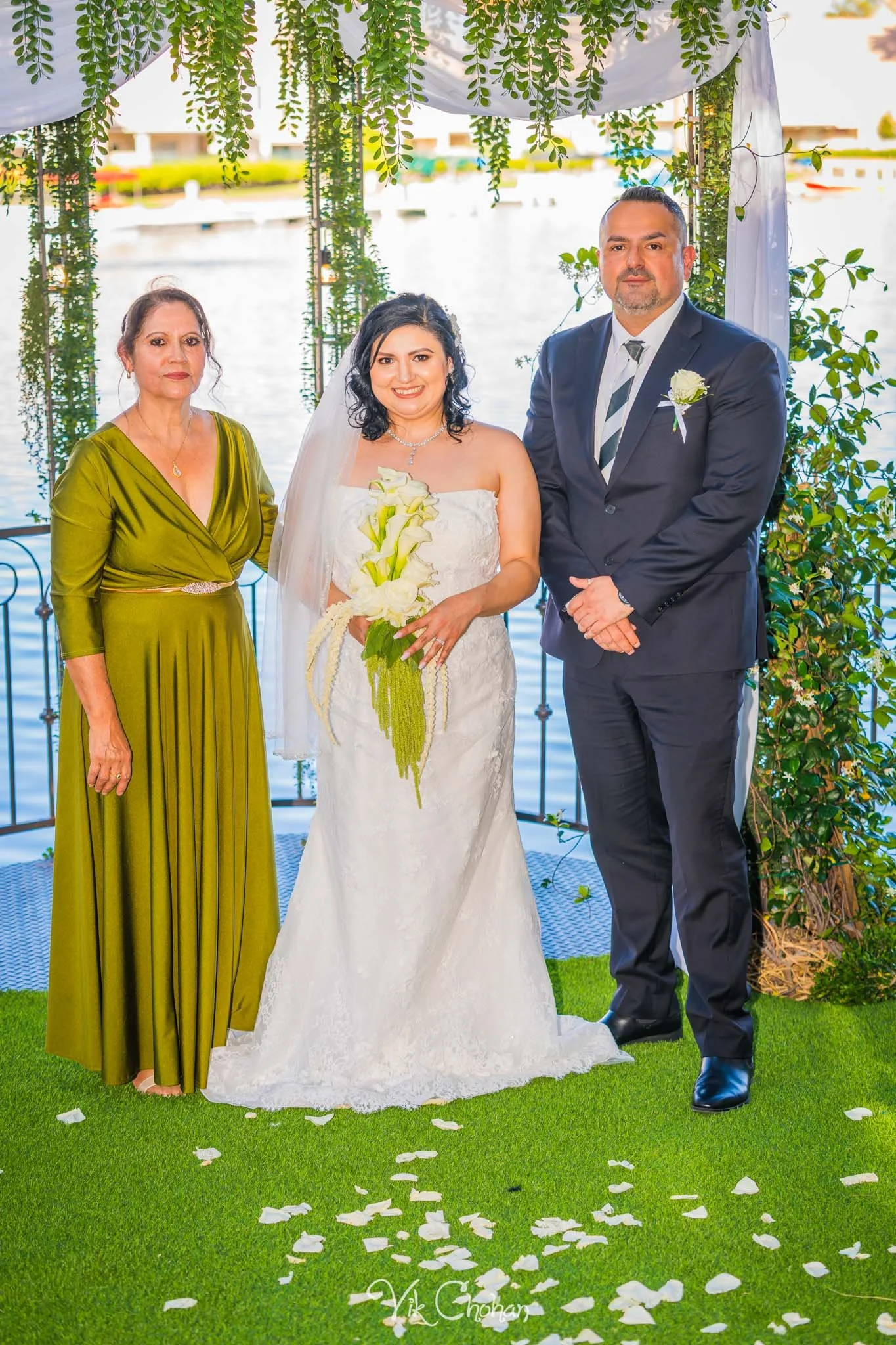 2026-05-30-Norma-and-Ezequiel-Wedding-Celebration-at-Lake-Las-Vegas-may-30th-2026-Vik-Chohan-Photography-Social-Media-150.jpg