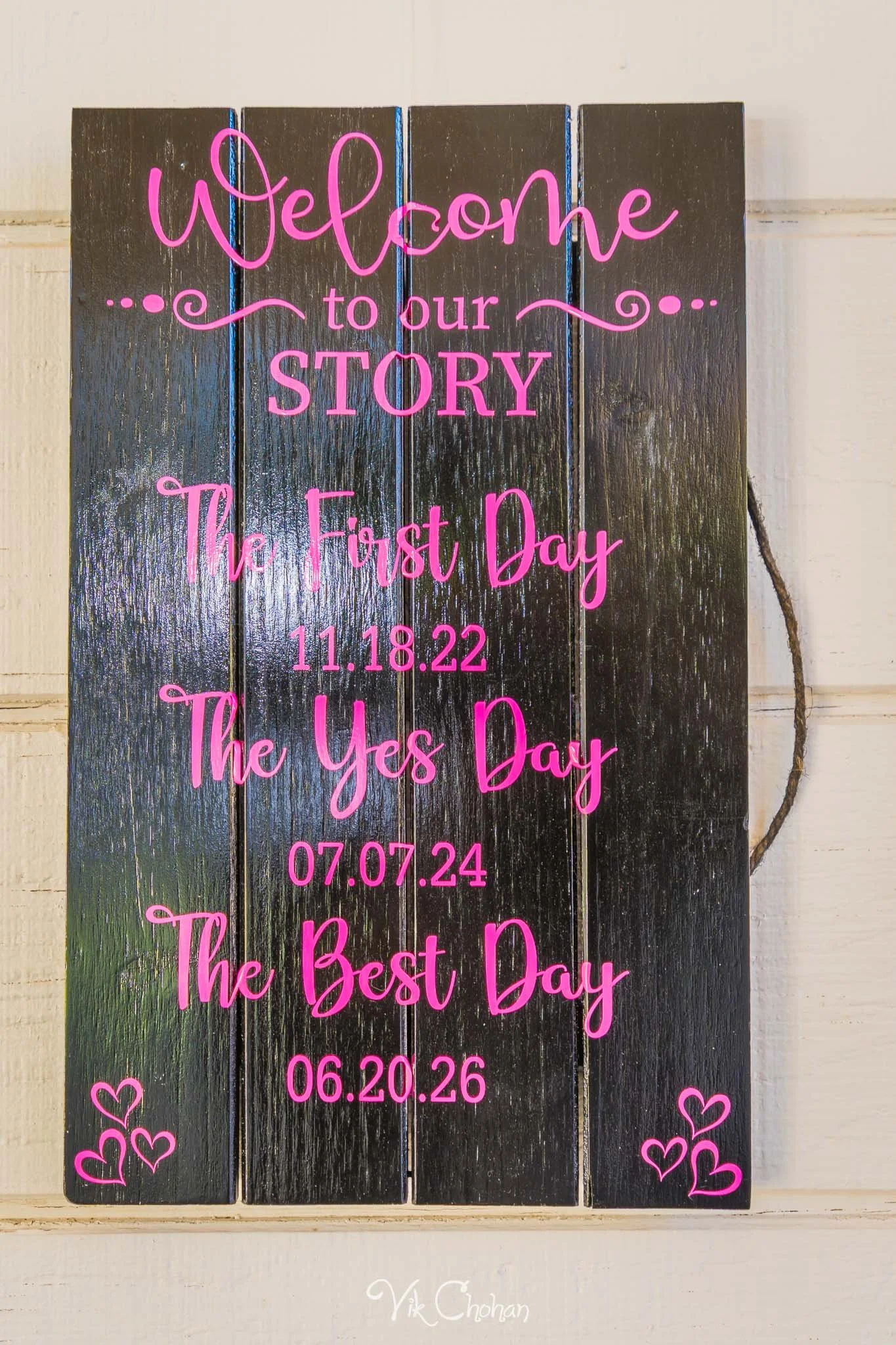 2026-06-20-Raul-and-Antoinette-Las-Vegas-Wedding-Little-Chapel-on-the-Corner-Vik-Chohan-Photography-Social-Media-003.jpg