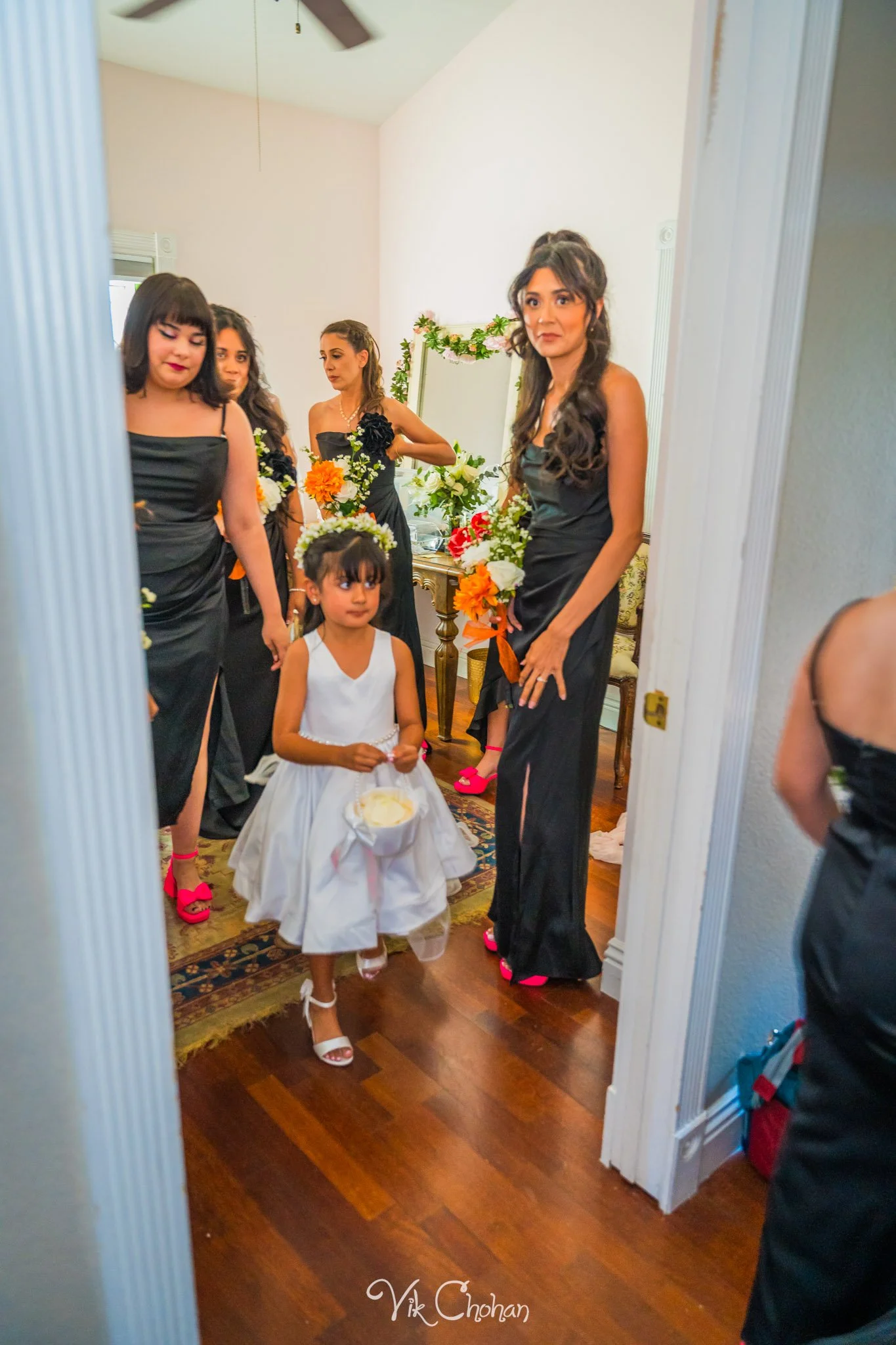 2026-06-20-Raul-and-Antoinette-Las-Vegas-Wedding-Little-Chapel-on-the-Corner-Vik-Chohan-Photography-Social-Media-018.jpg