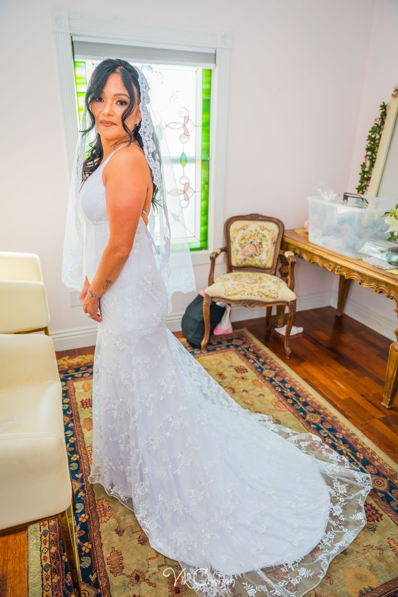 2026-06-20-Raul-and-Antoinette-Las-Vegas-Wedding-Little-Chapel-on-the-Corner-Vik-Chohan-Photography-Social-Media-026.jpg