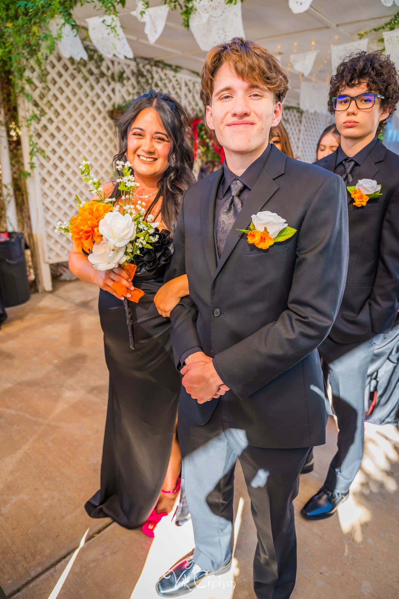 2026-06-20-Raul-and-Antoinette-Las-Vegas-Wedding-Little-Chapel-on-the-Corner-Vik-Chohan-Photography-Social-Media-040.jpg