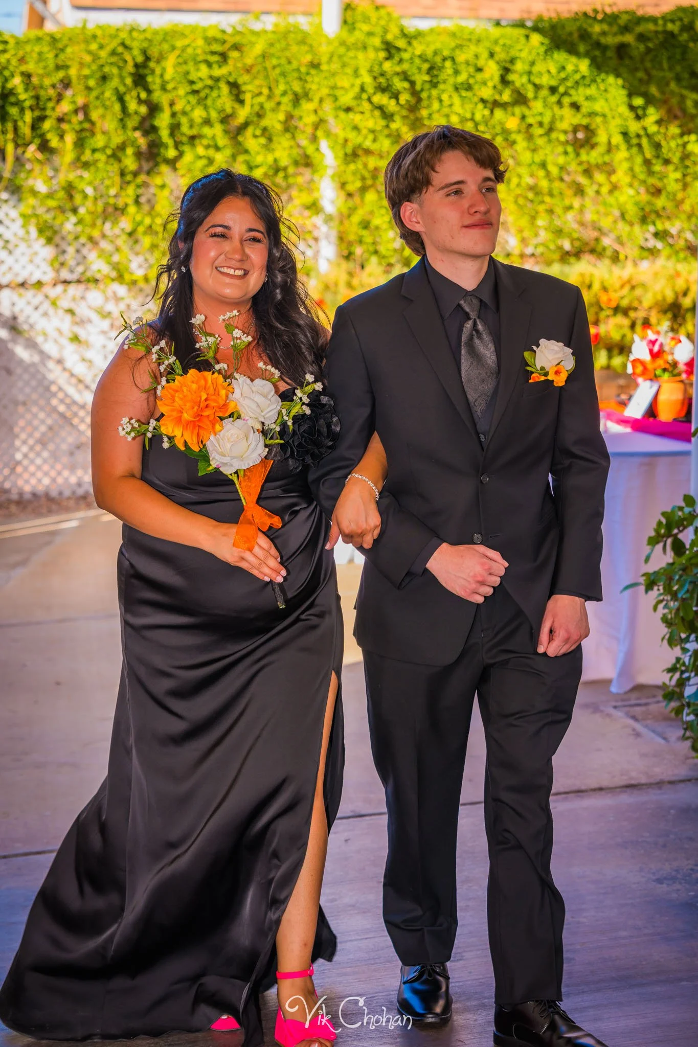 2026-06-20-Raul-and-Antoinette-Las-Vegas-Wedding-Little-Chapel-on-the-Corner-Vik-Chohan-Photography-Social-Media-055.jpg